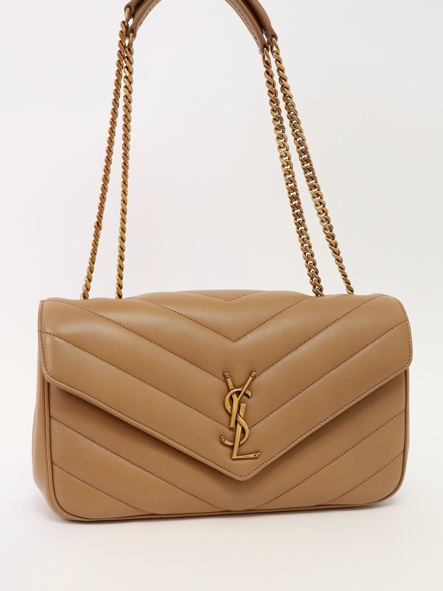 Saint Laurent Loulou  4