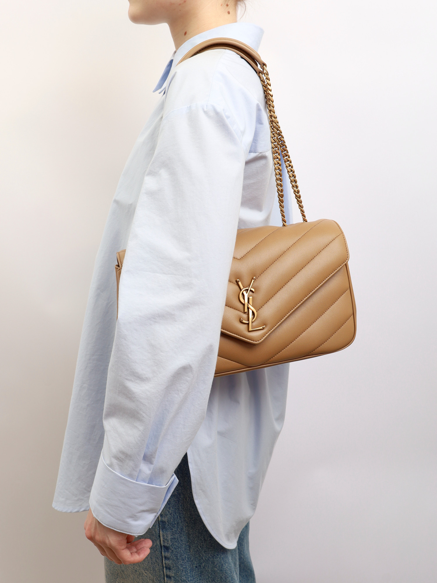 Saint Laurent Loulou  1