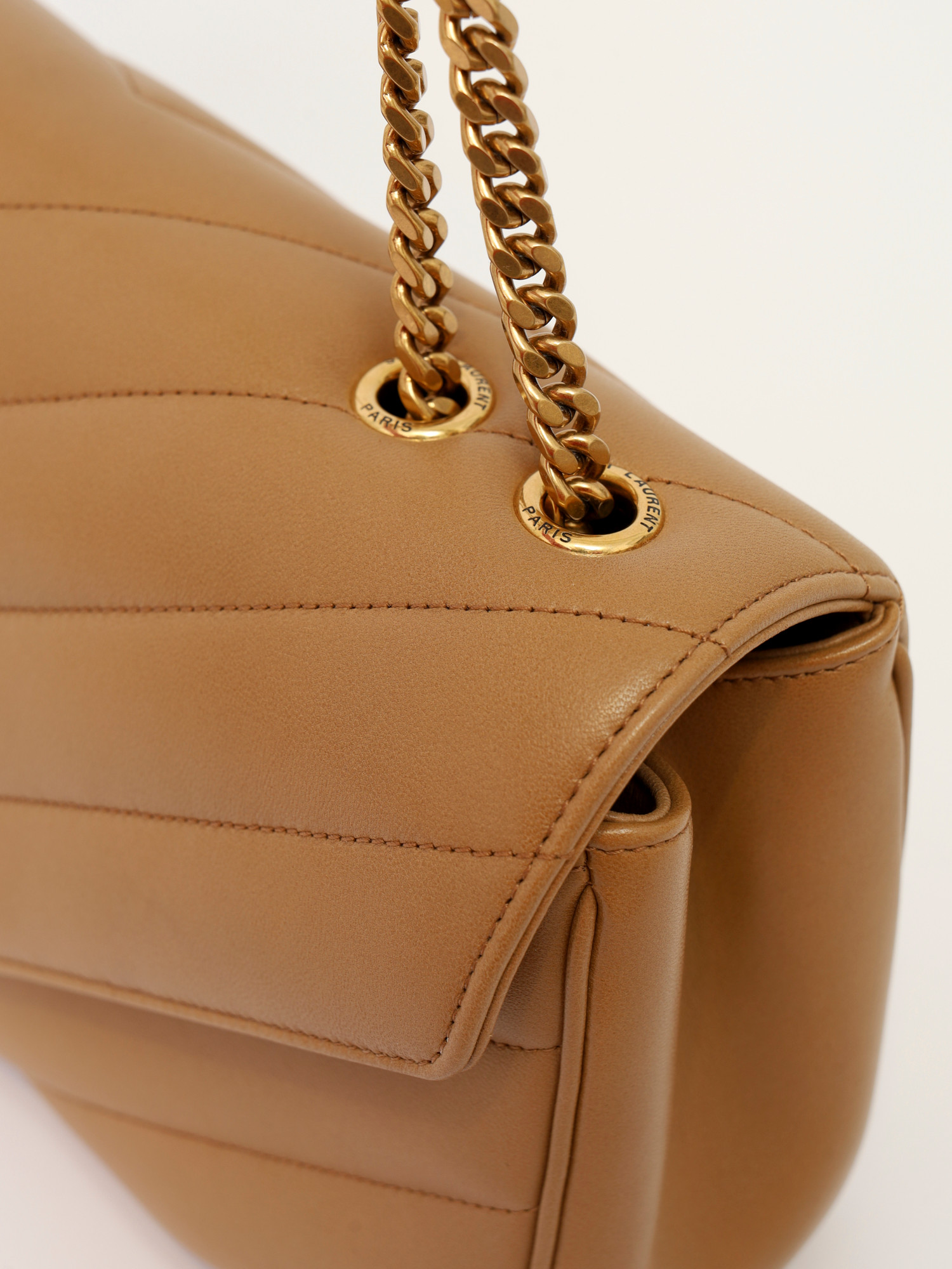 Saint Laurent Loulou  7