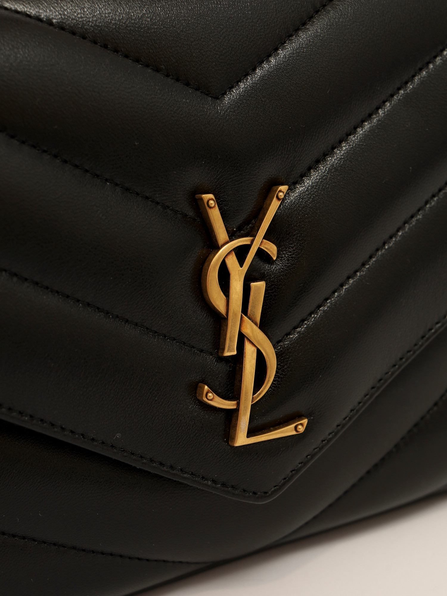 Saint Laurent Loulou  5