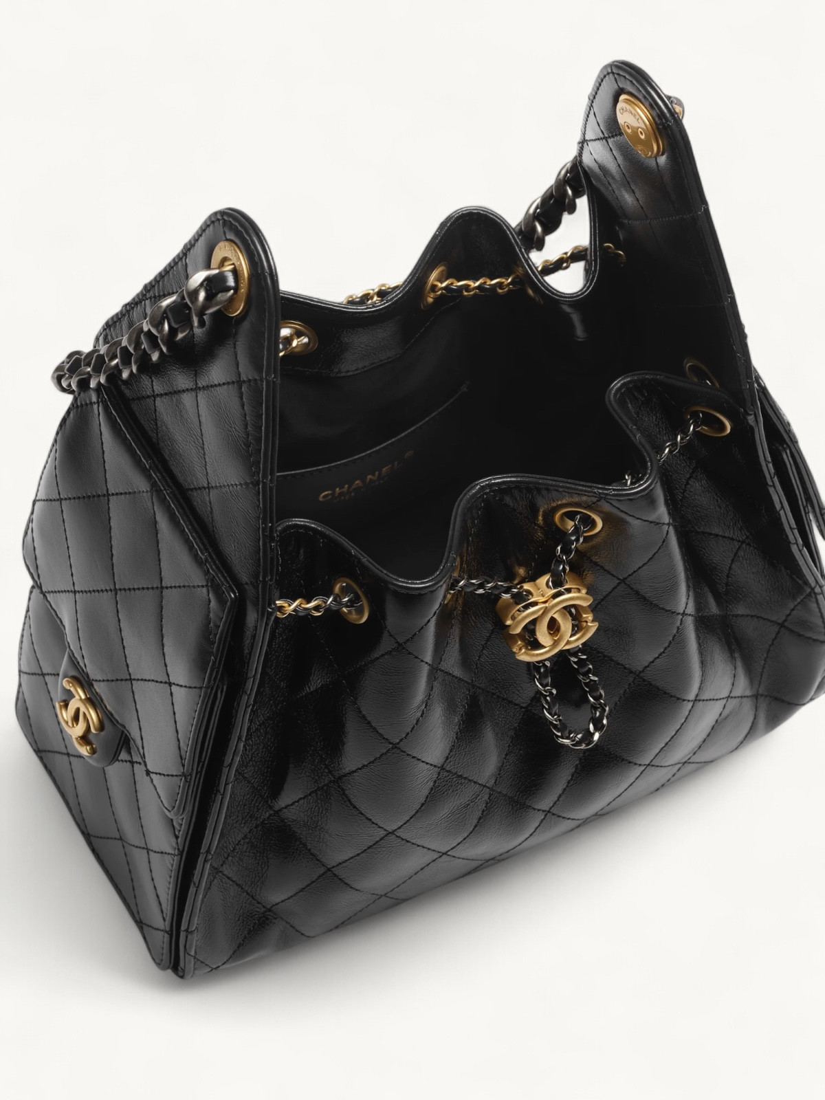 Chanel 25  3