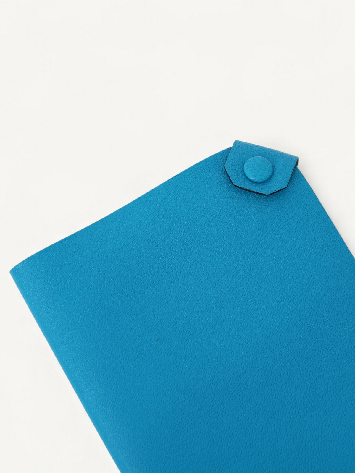 Hermes Cover for documents 3