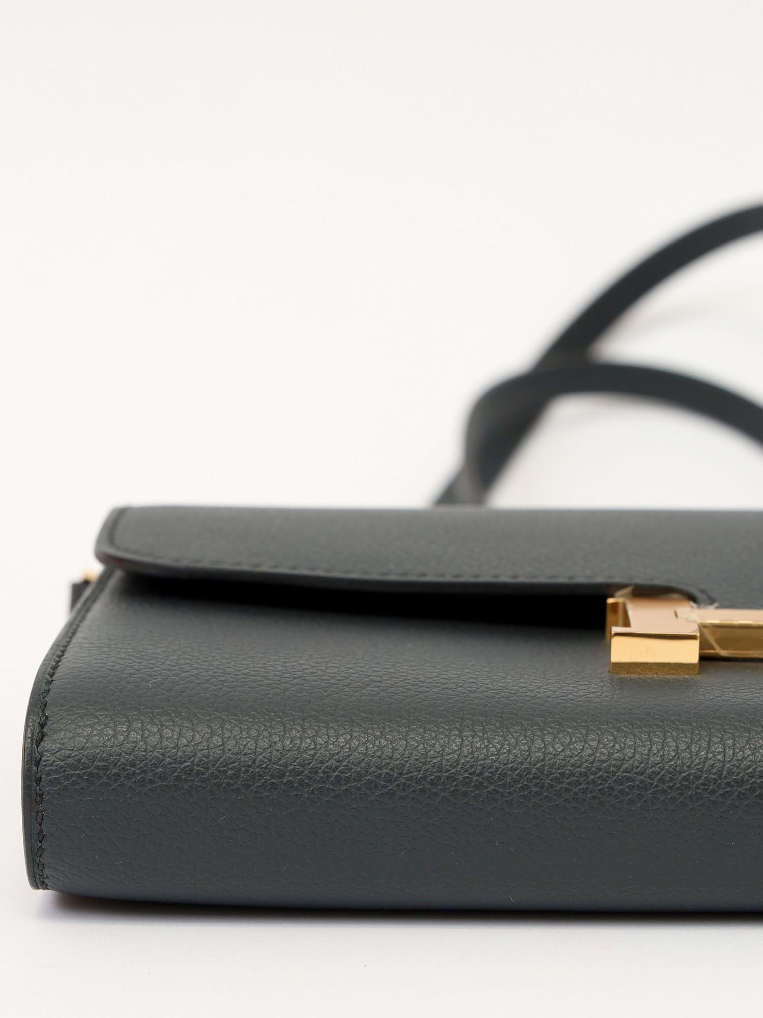 Hermes Constance To Go  9