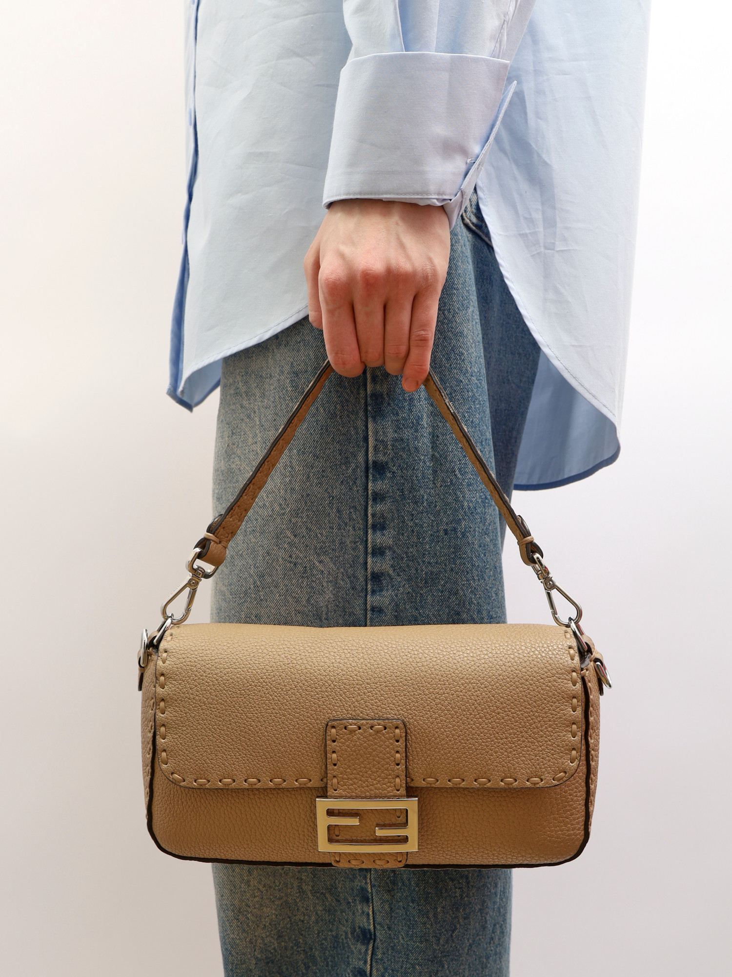 Fendi Baguette  1