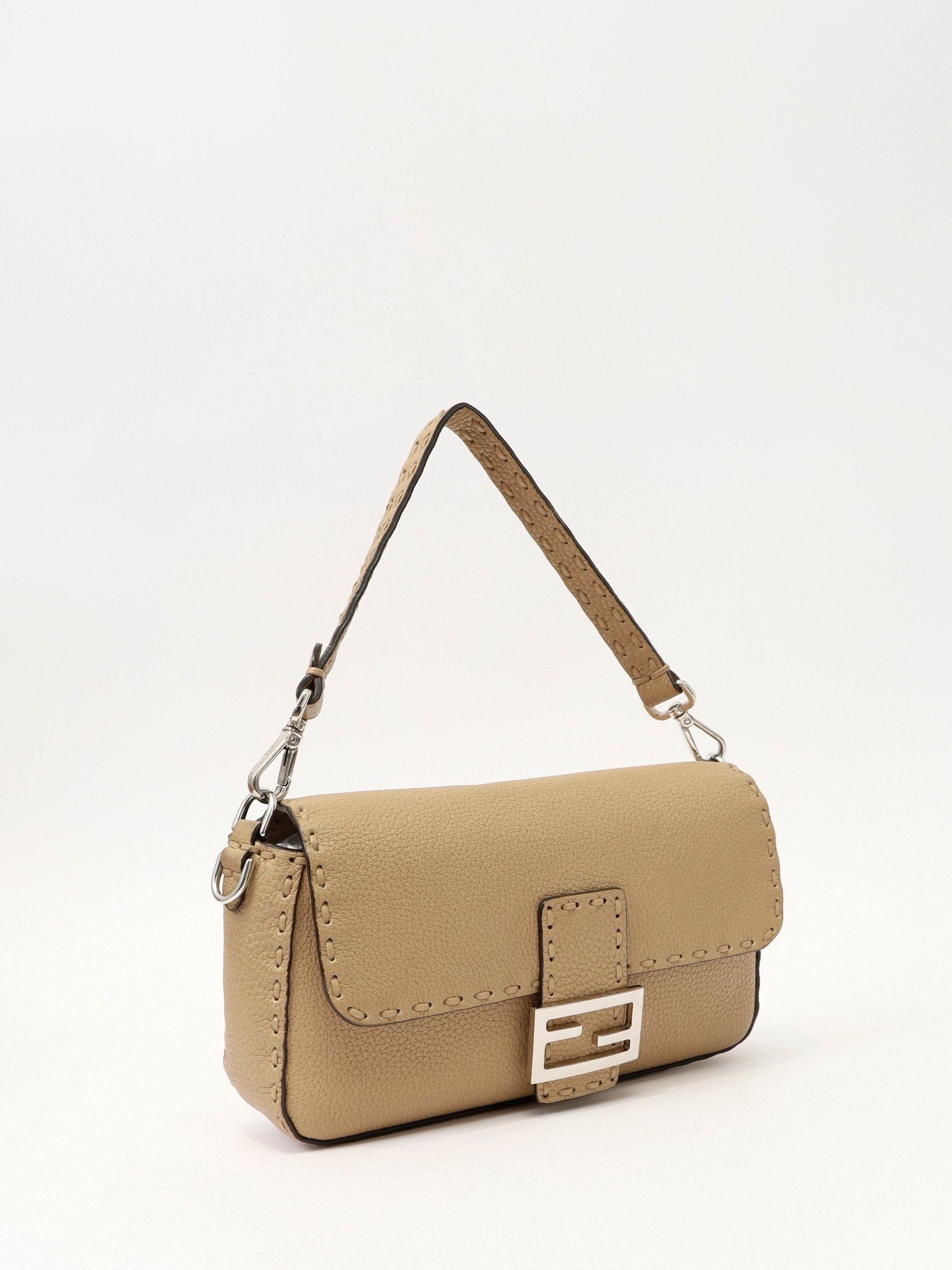 Fendi Baguette  2