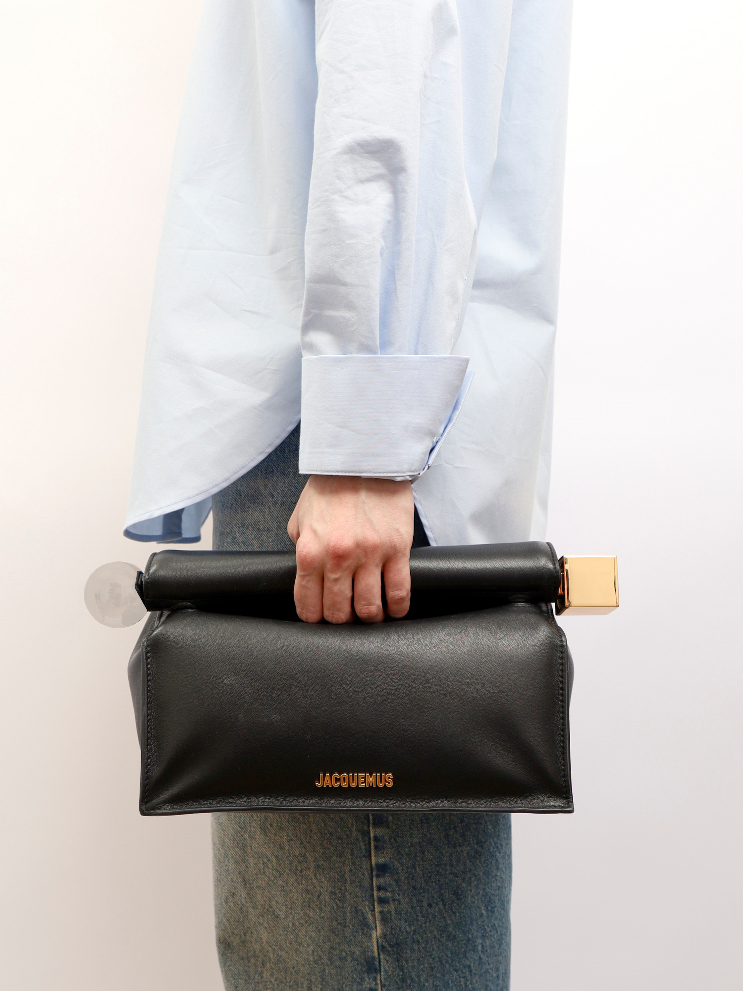 Jacquemus Le Rond Carre  1