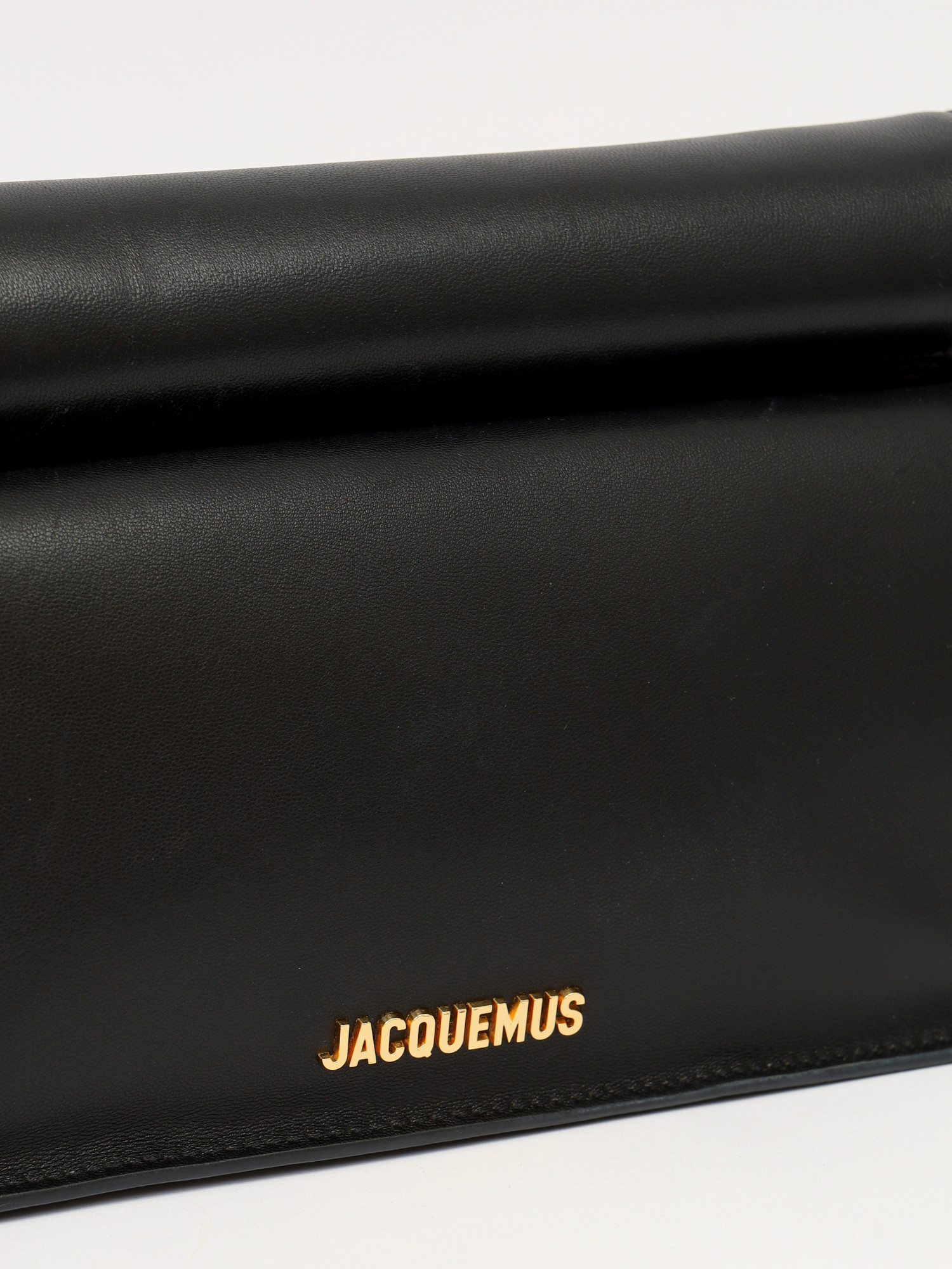 Jacquemus Le Rond Carre  4