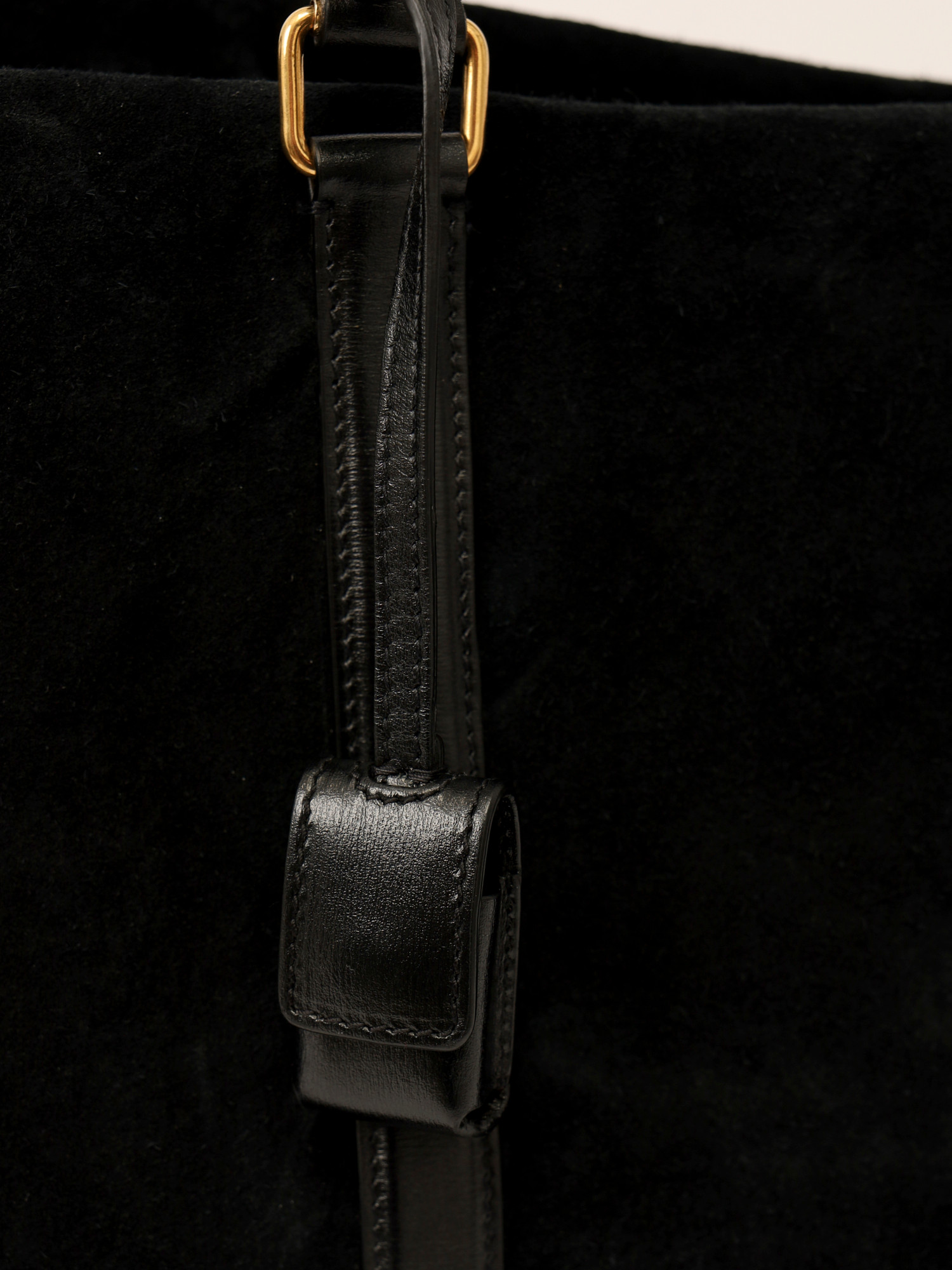 Saint Laurent Leather Bag 5