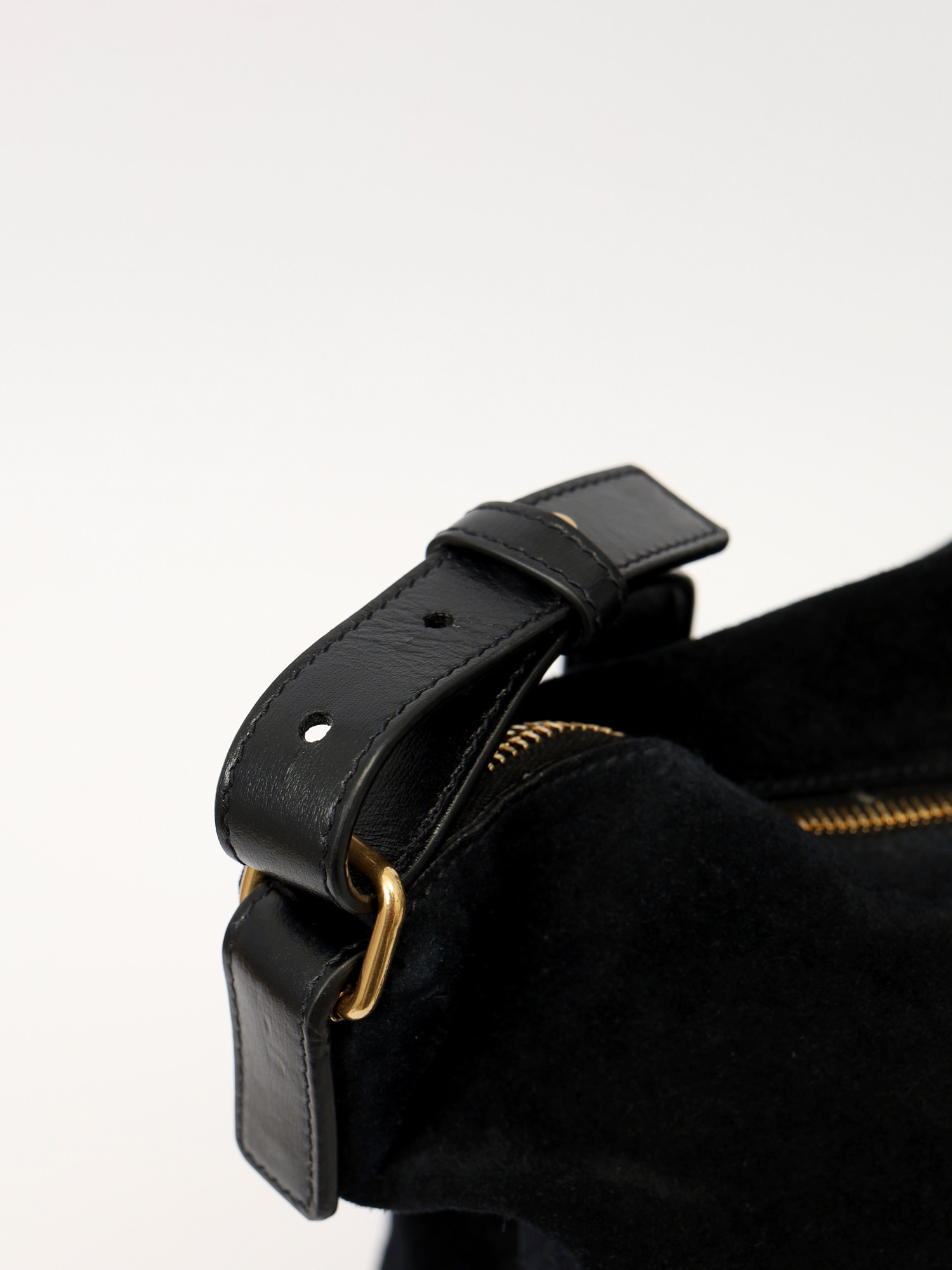 Saint Laurent Leather Bag 6