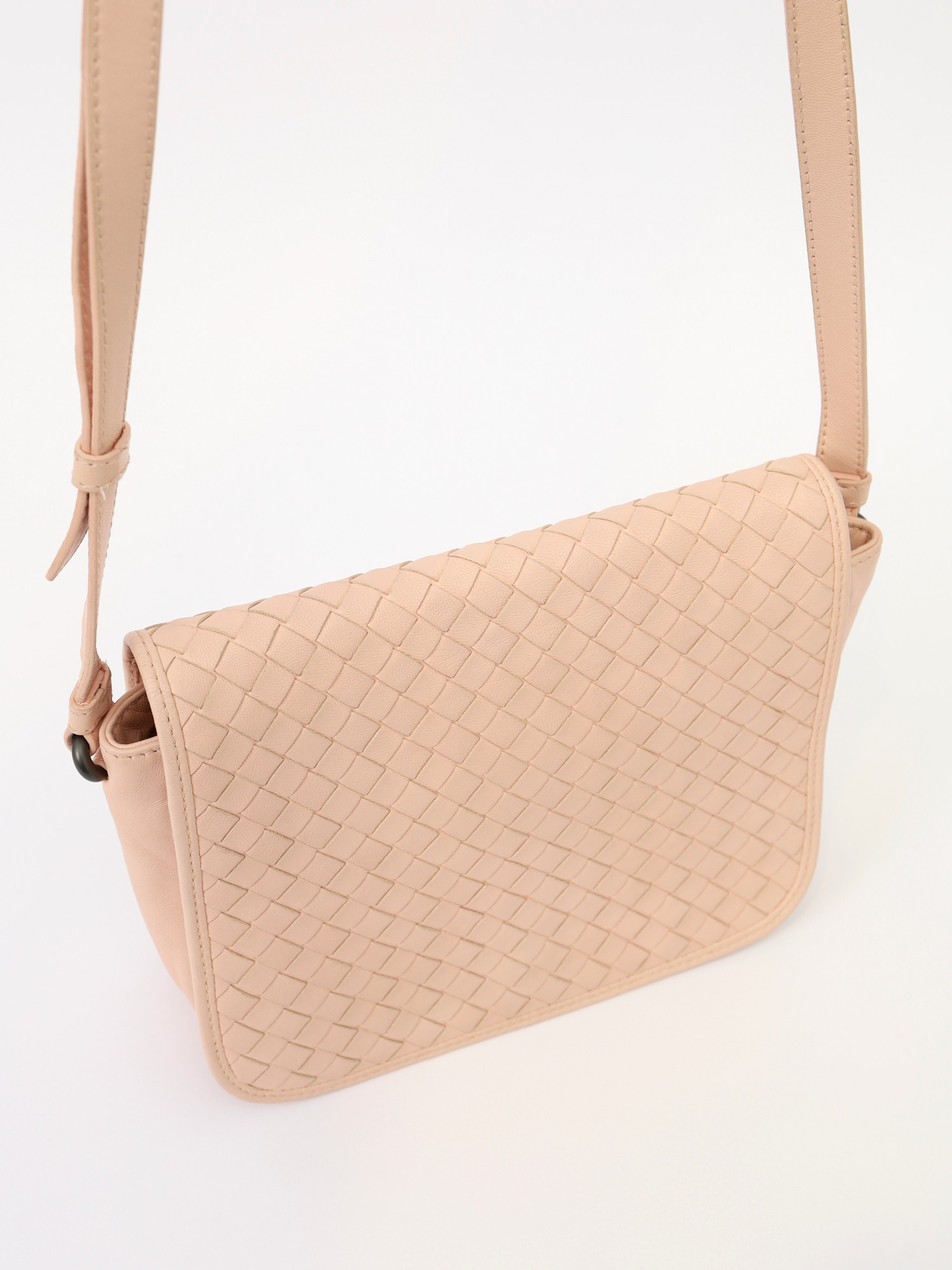 Bottega Veneta Leather Bag 4