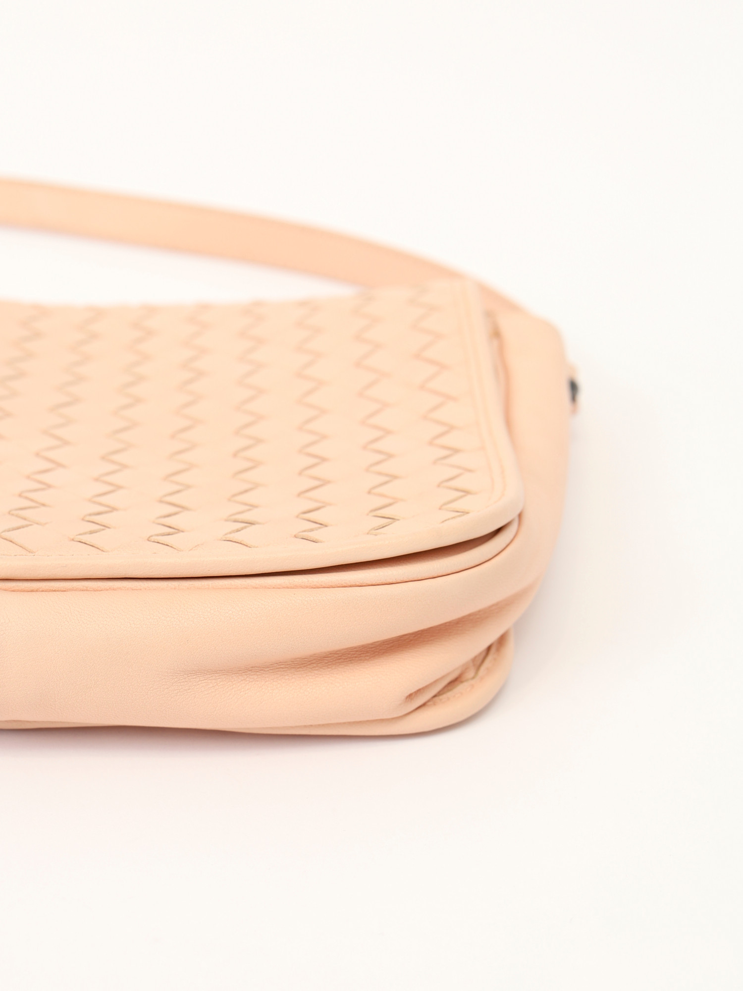 Bottega Veneta Leather Bag 8