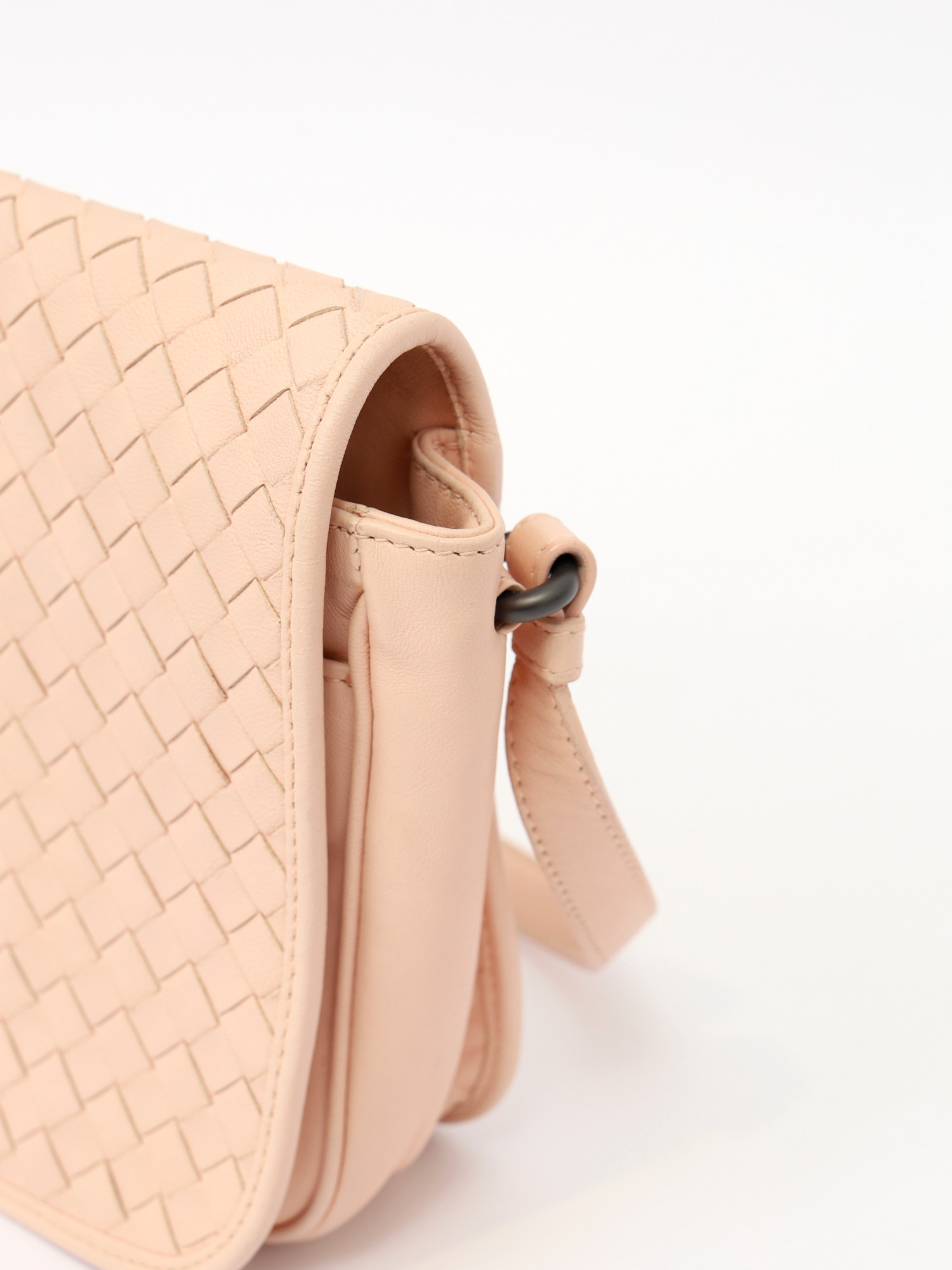 Bottega Veneta Leather Bag 6