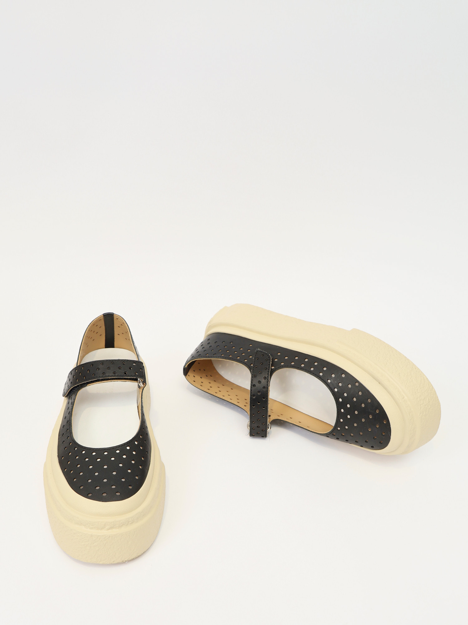 Maison Margiela Shoes 39 6