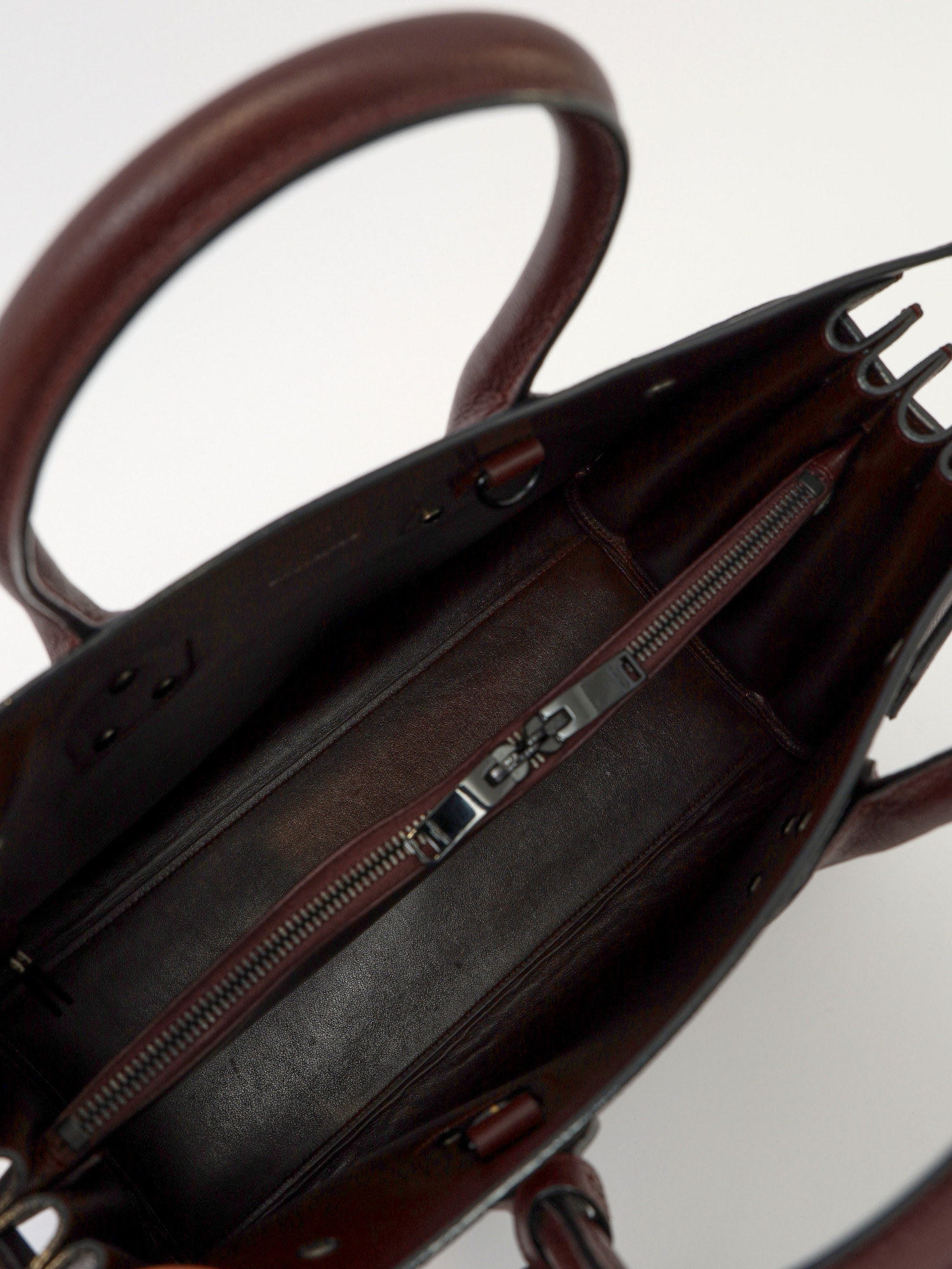 Saint Laurent Sac De Jour 11