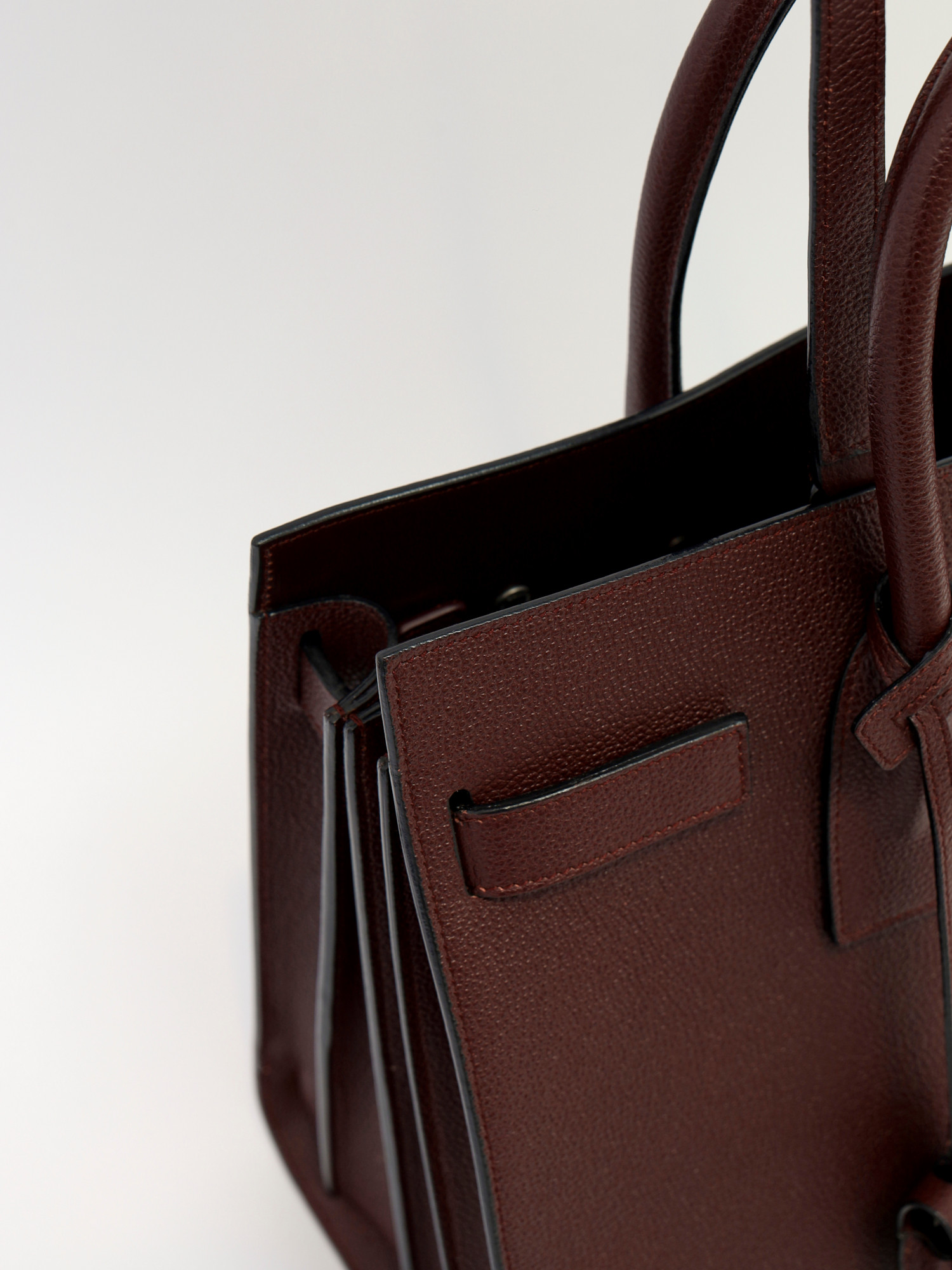 Saint Laurent Sac De Jour 7