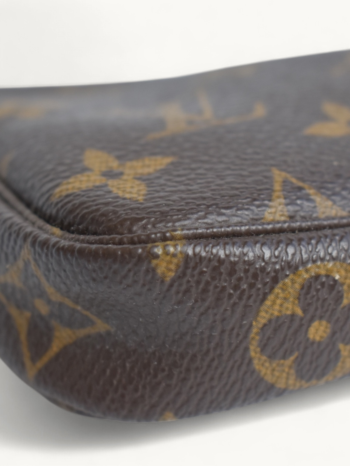 Louis Vuitton Pochette  5
