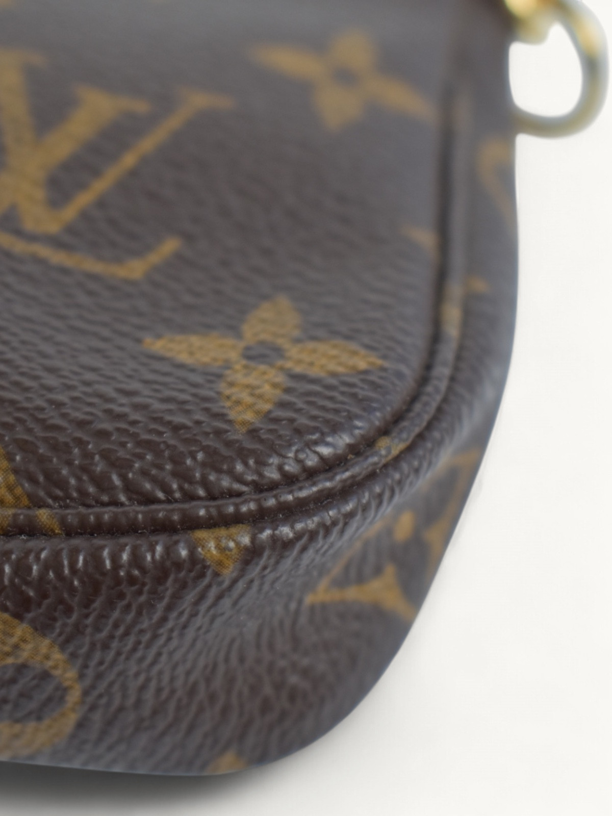 Louis Vuitton Pochette  2