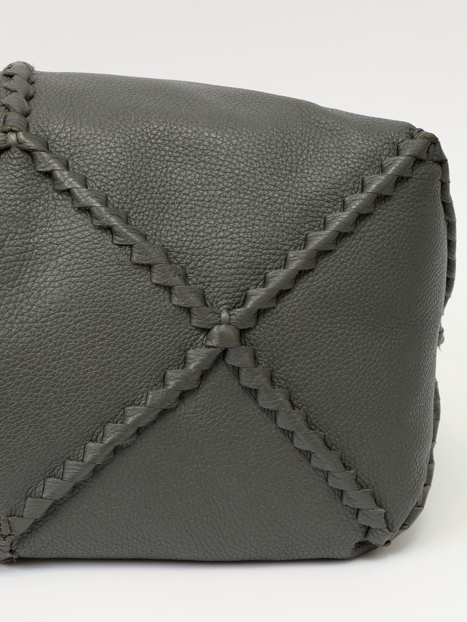 Bottega Veneta Leather Bag  8