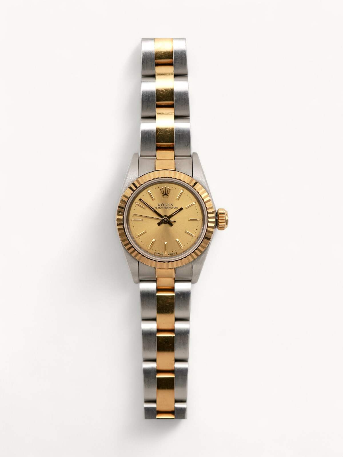 Rolex Oyster Perpetual 26 0