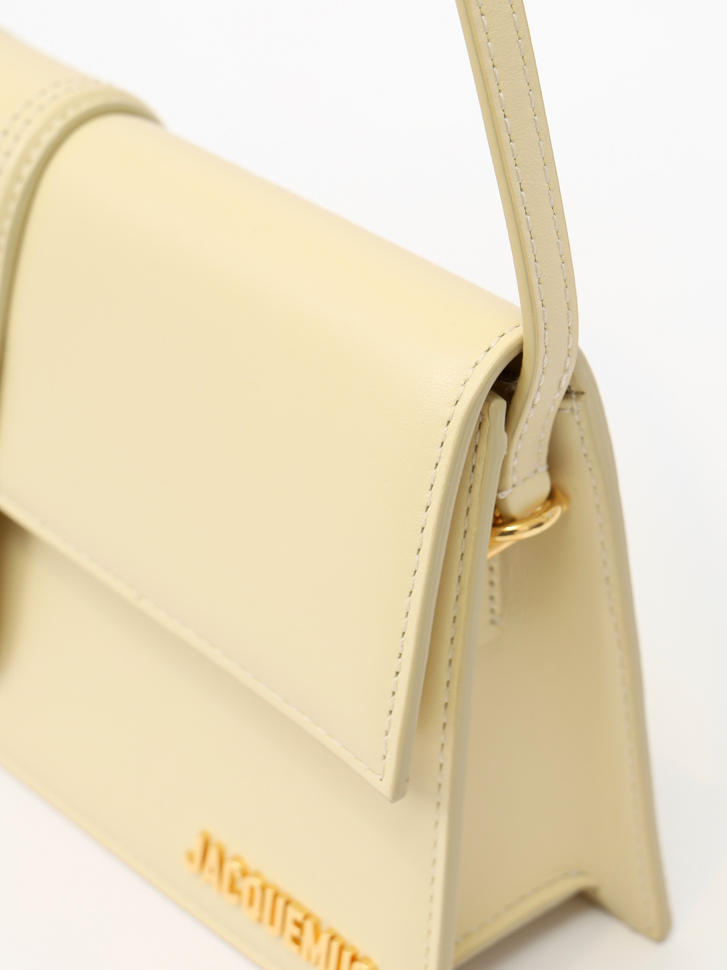 Jacquemus Le Bambino  6