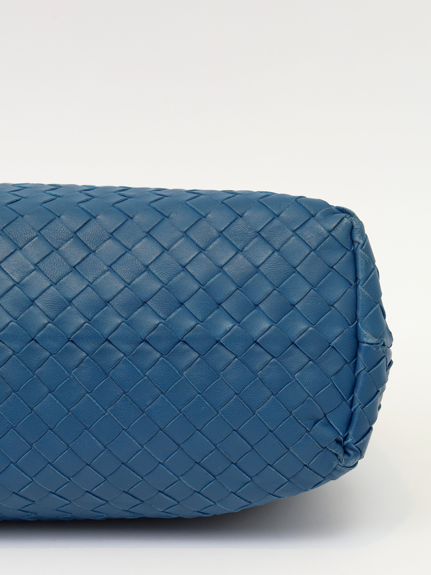 Bottega Veneta Olimpia 9