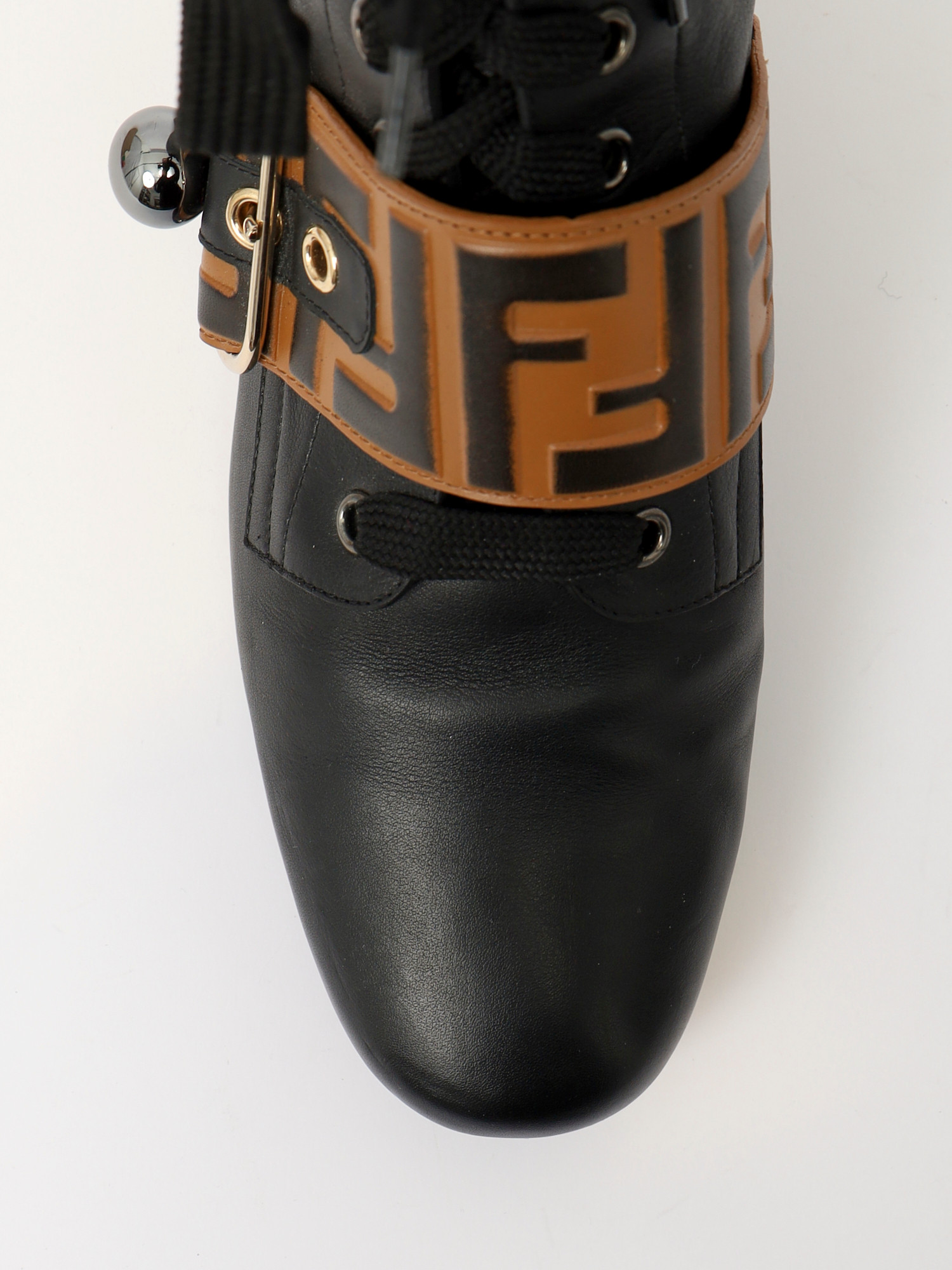 Fendi Shoes 41 4