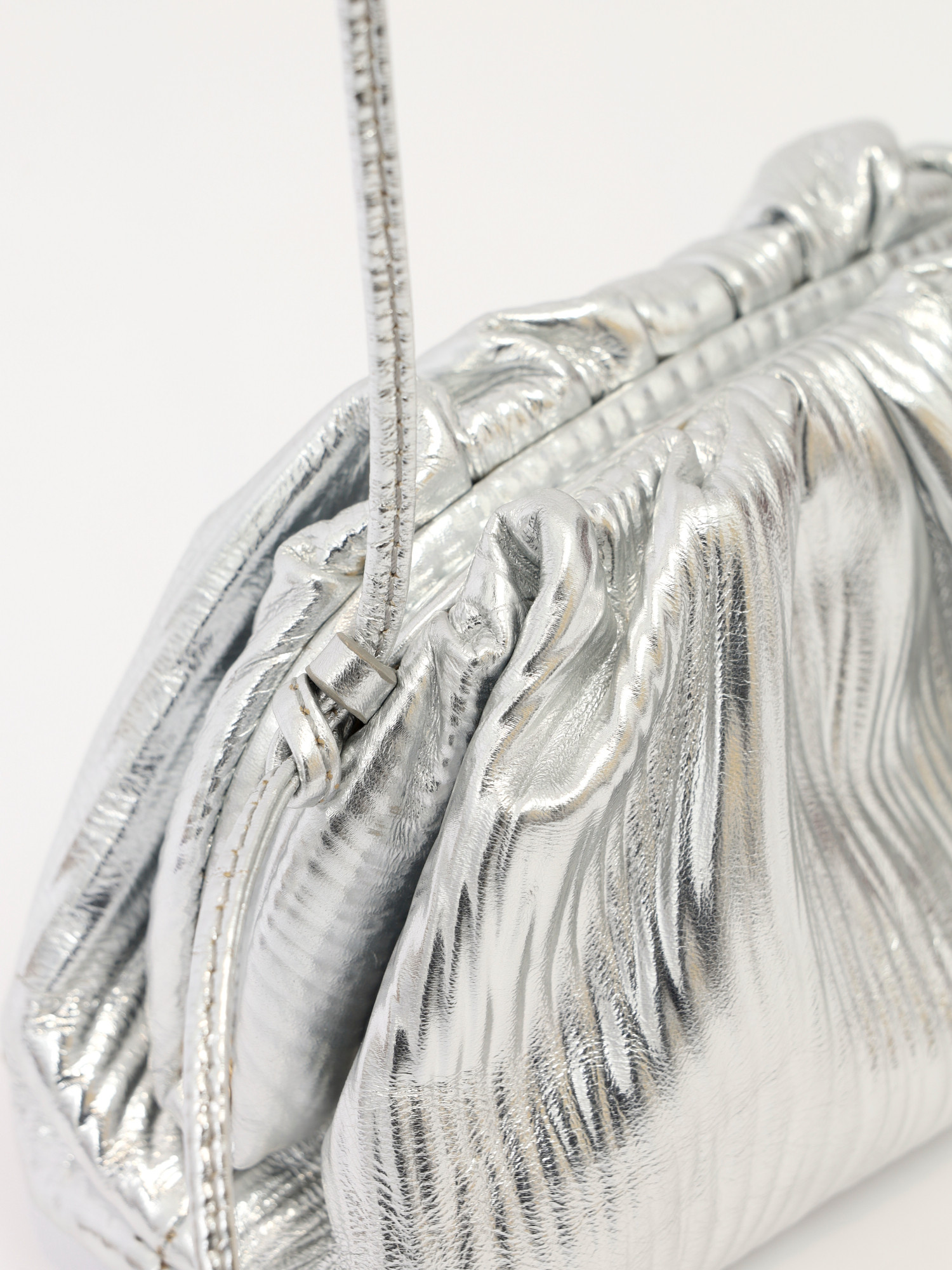 Bottega Veneta Pouch  5