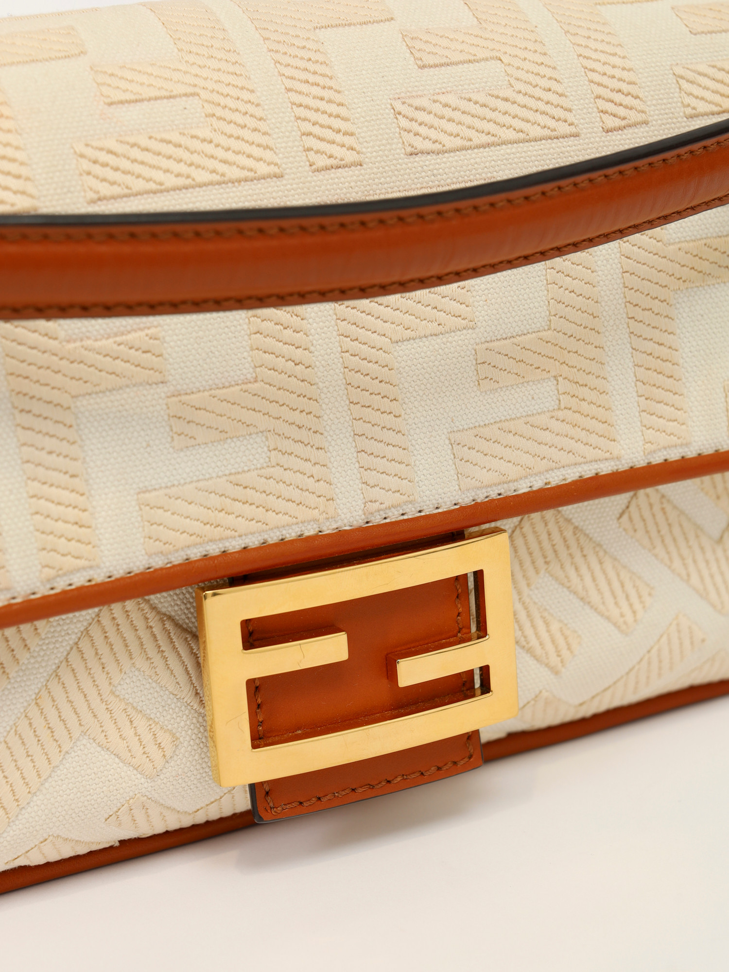 Fendi Baguette 5