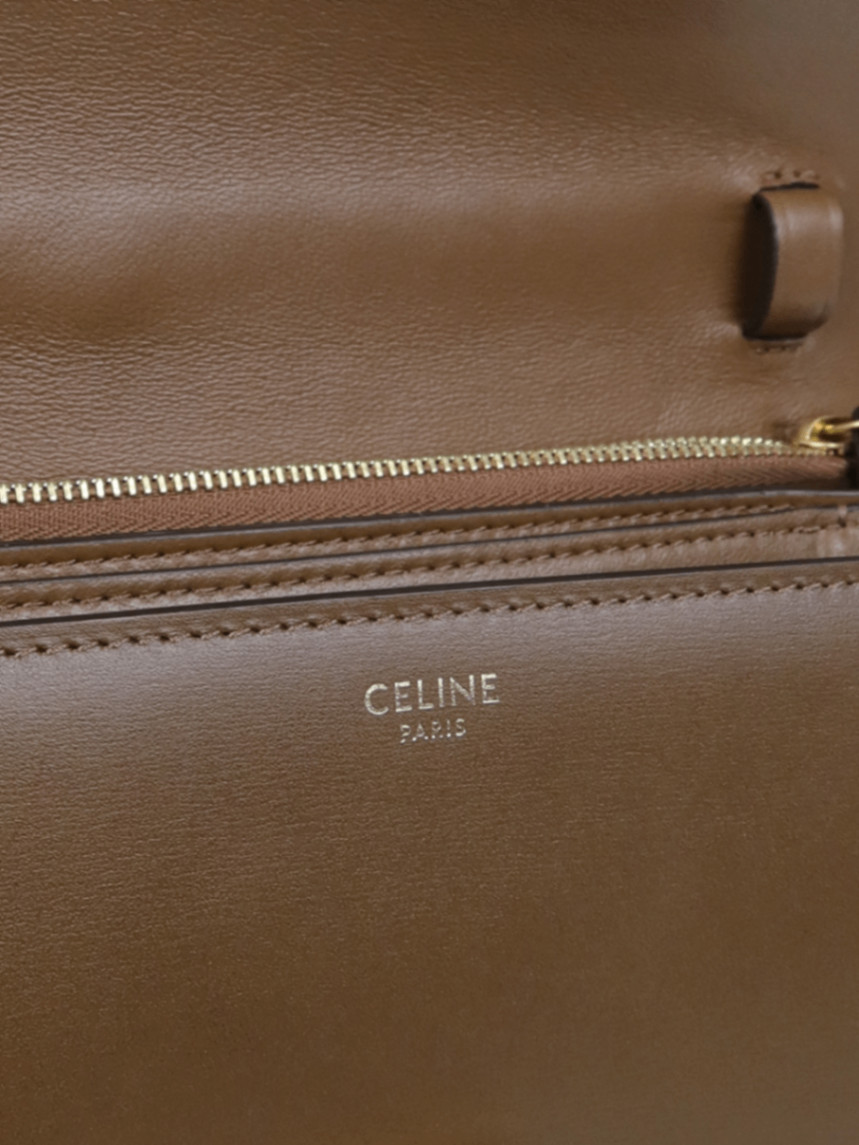 Celine Classic 4