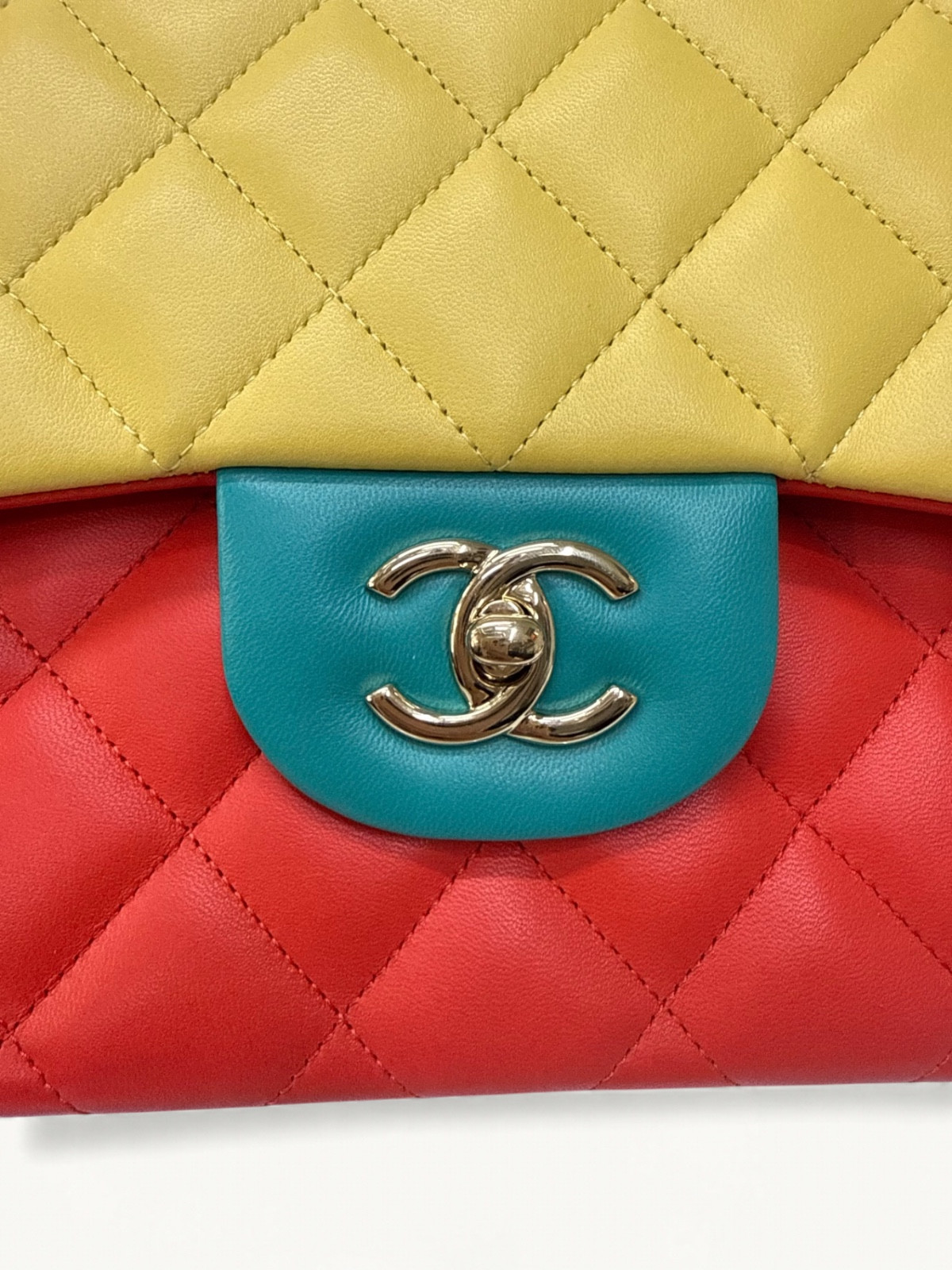 Chanel Timeless Classic 3