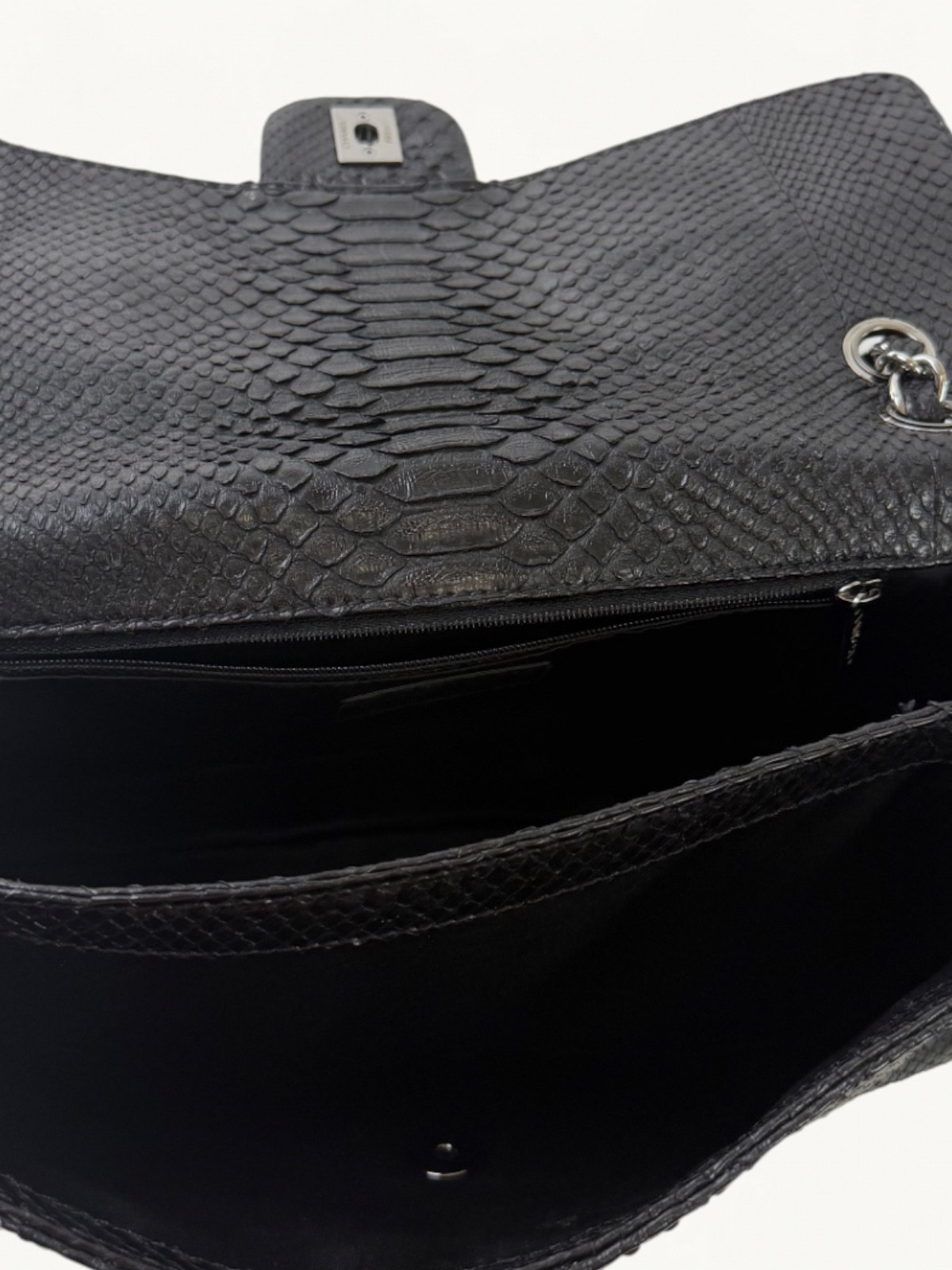 Chanel Timeless Classic  6