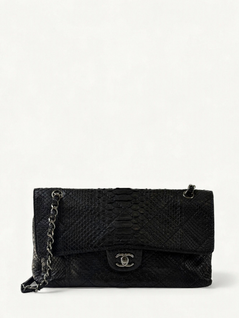 Chanel Timeless Classic  0