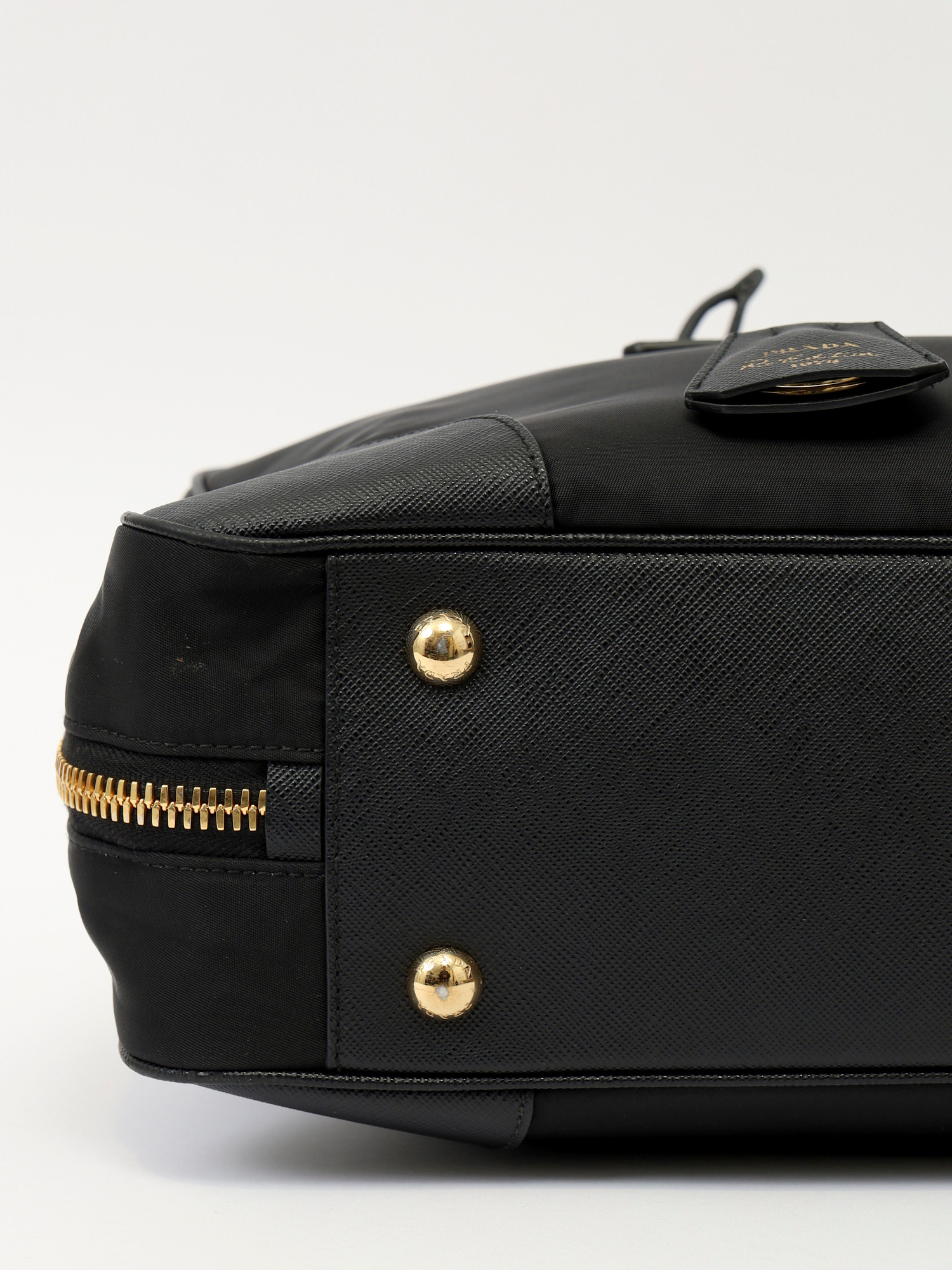 Prada Re-Edition 1978 9