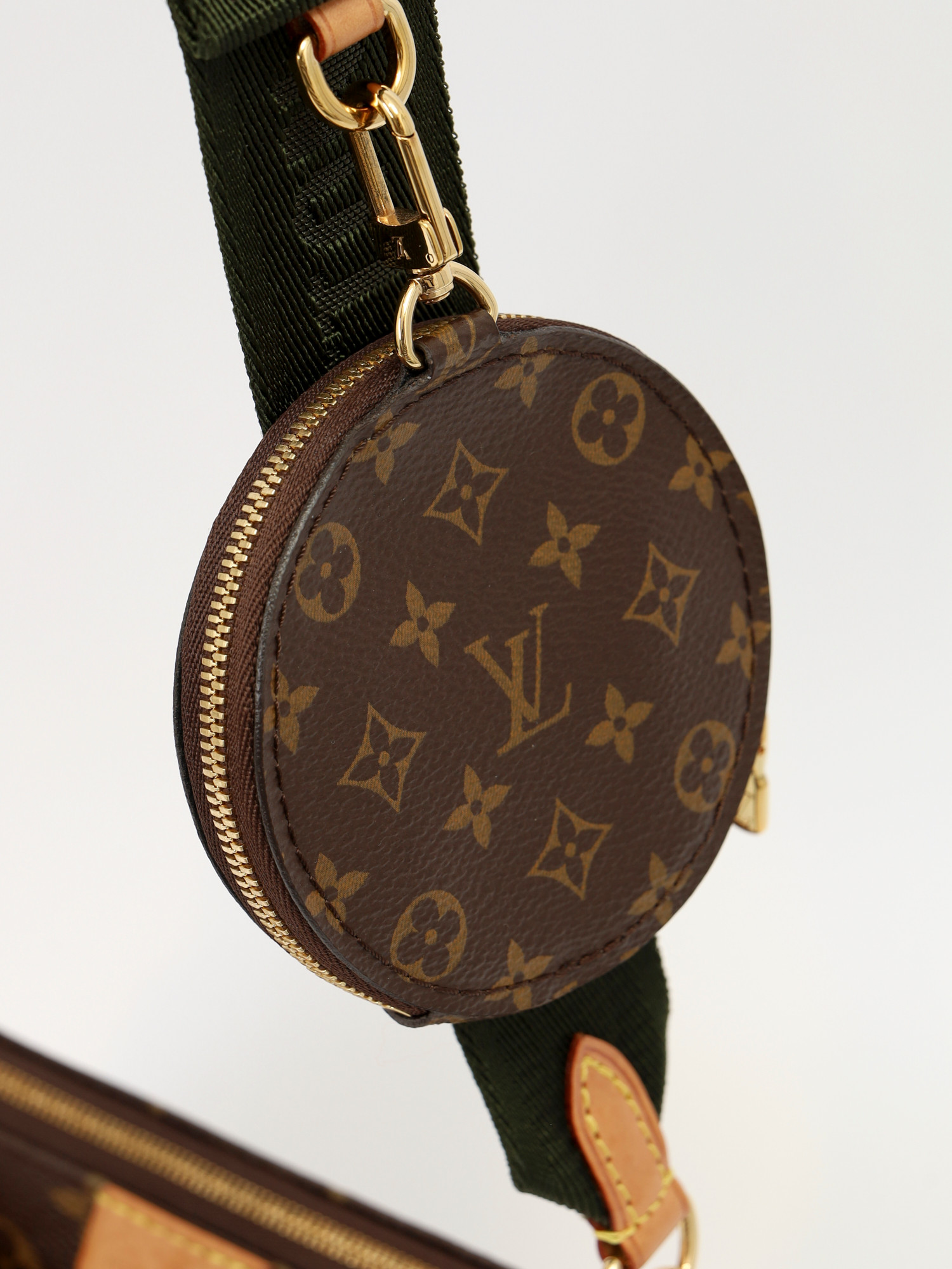 Louis Vuitton Multi Pochette  8