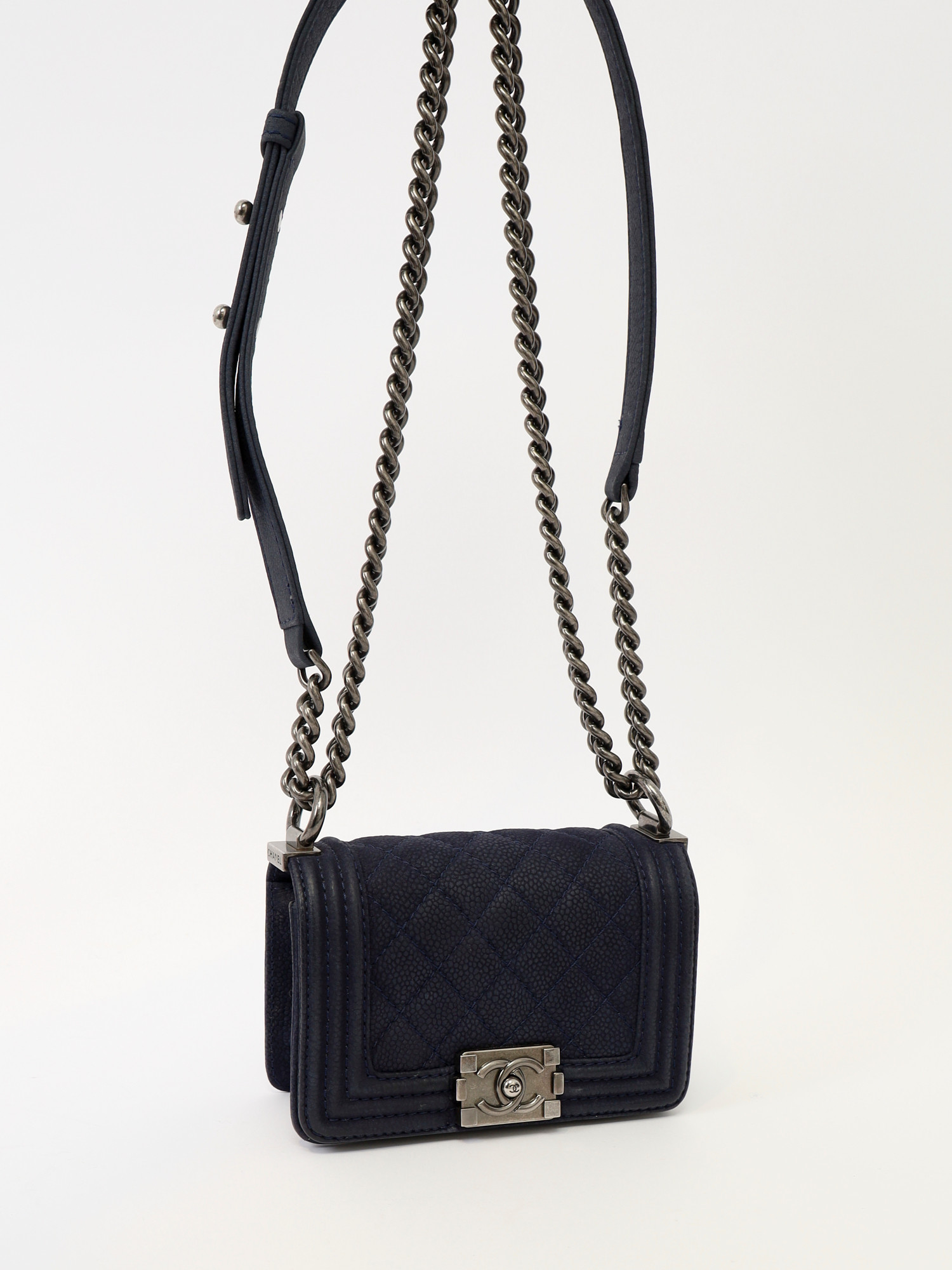 Сумки Chanel Boy изображение #5