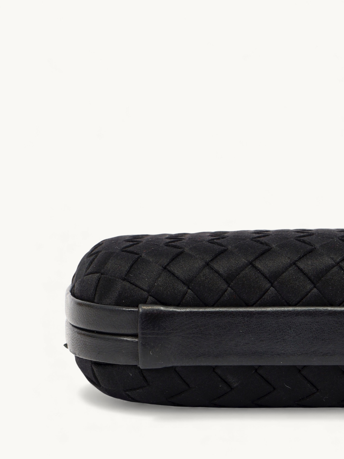 Bottega Veneta Knot 7