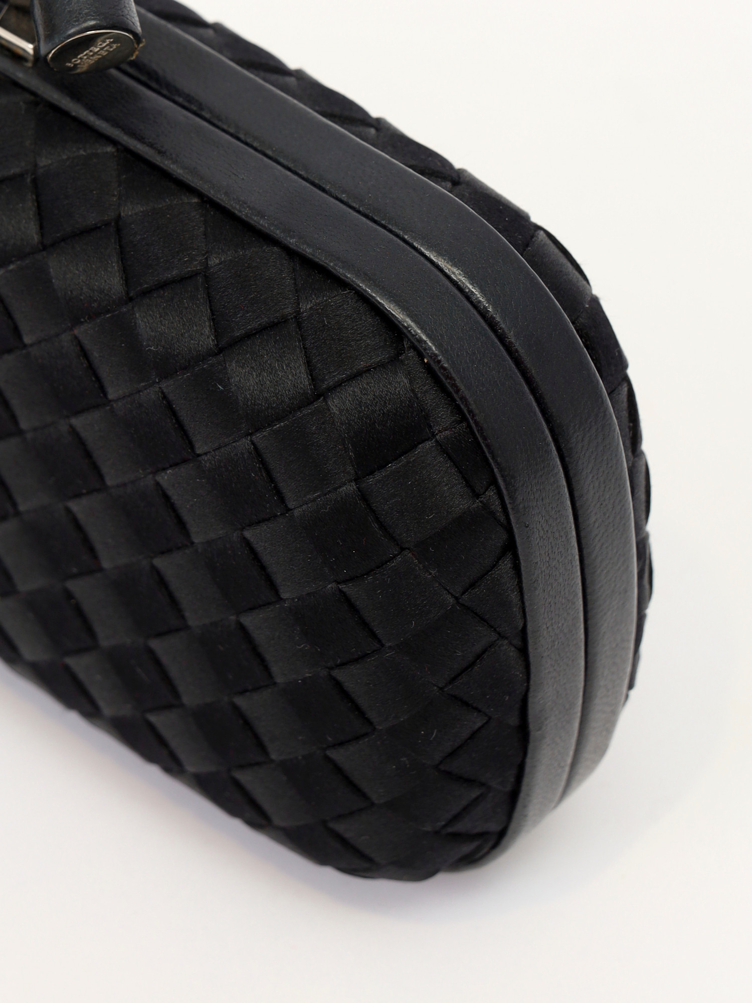 Bottega Veneta Knot 6