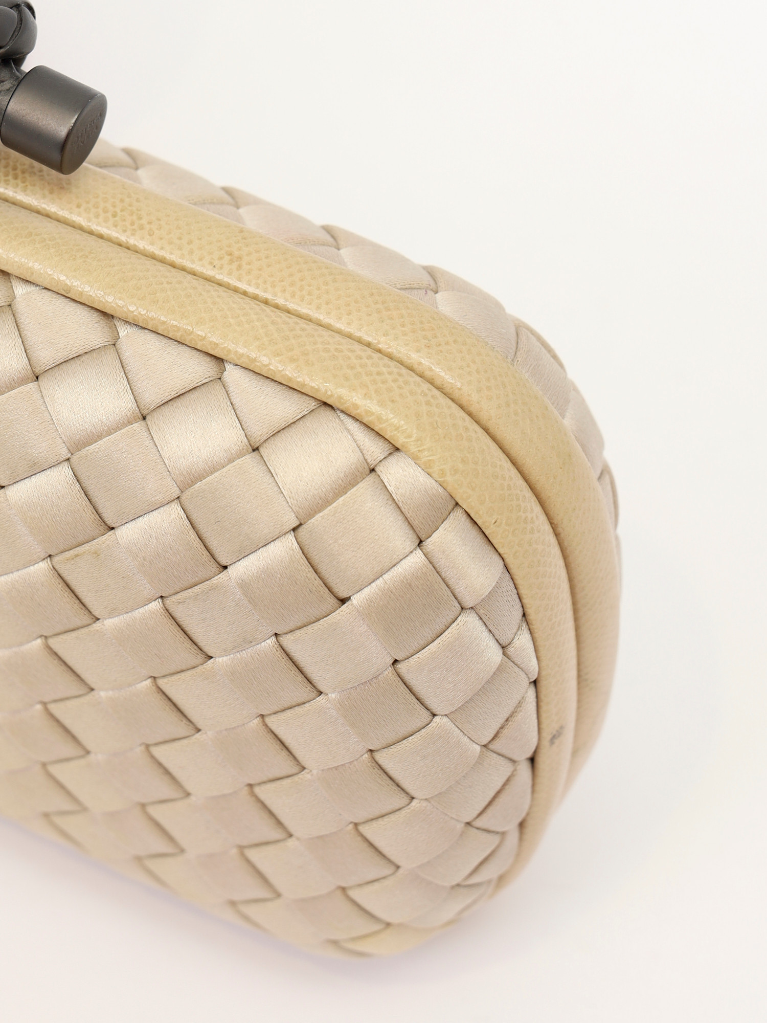 Bottega Veneta Knot 6