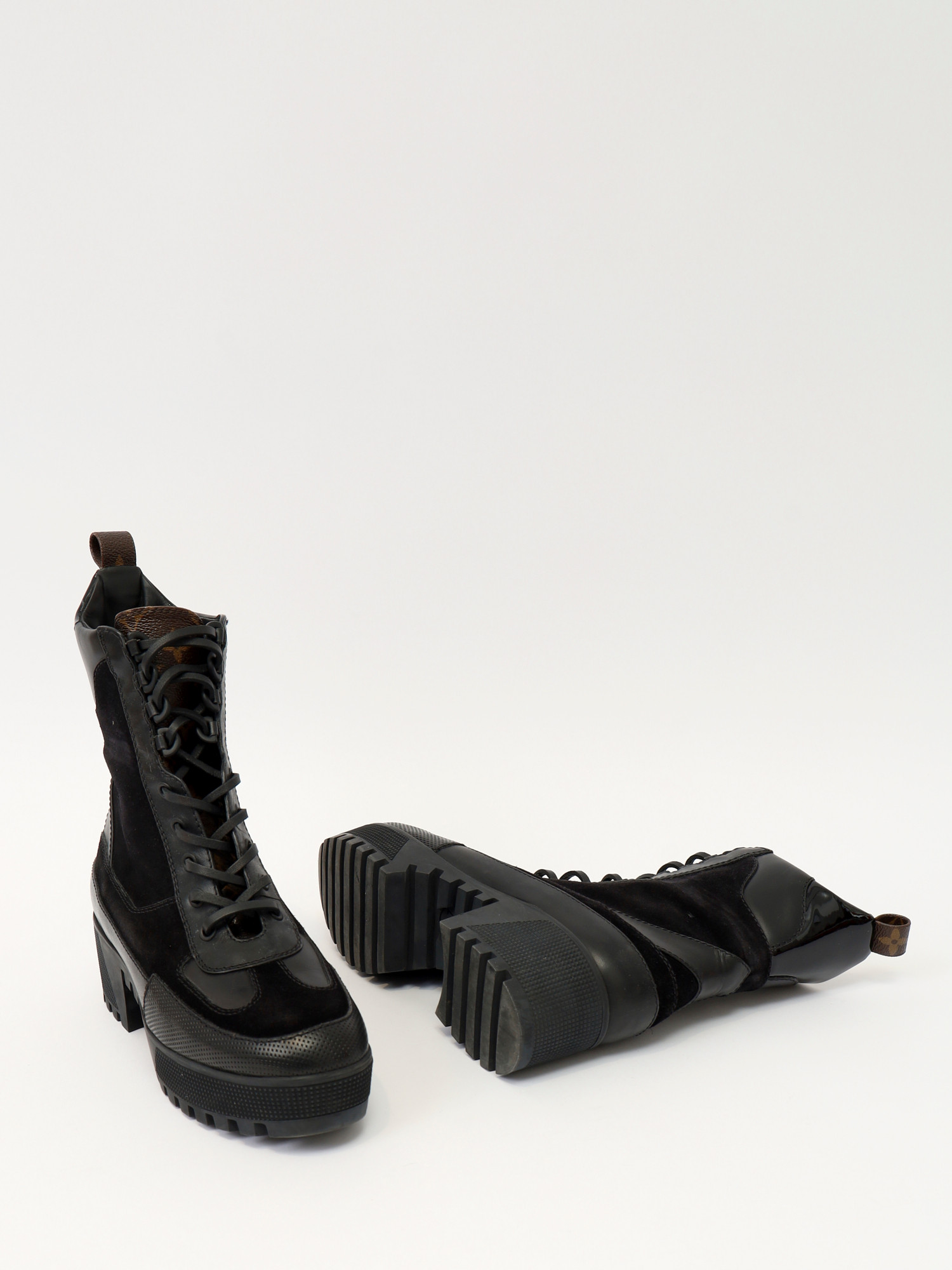 Louis Vuitton Shoes 38 9