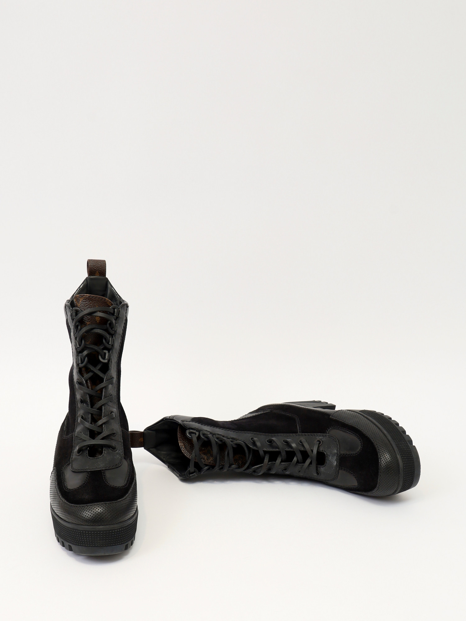 Louis Vuitton Shoes 38 5