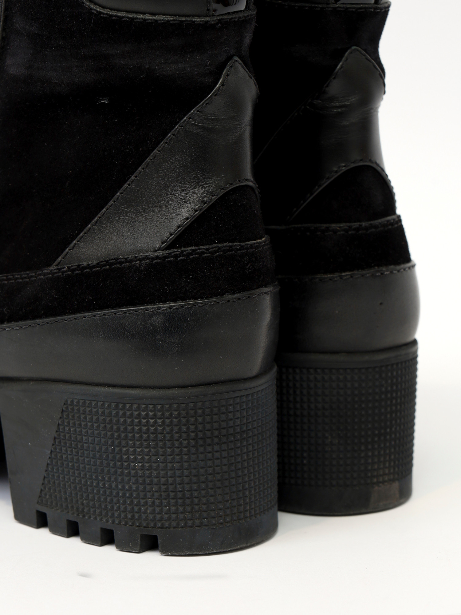 Louis Vuitton Shoes 38 8