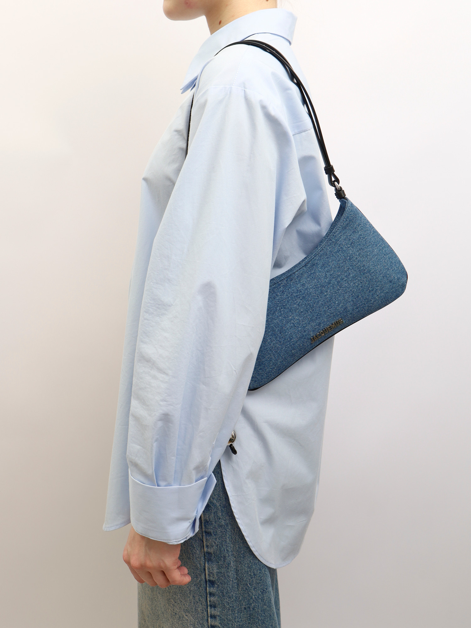 Jacquemus Le Bisou  1