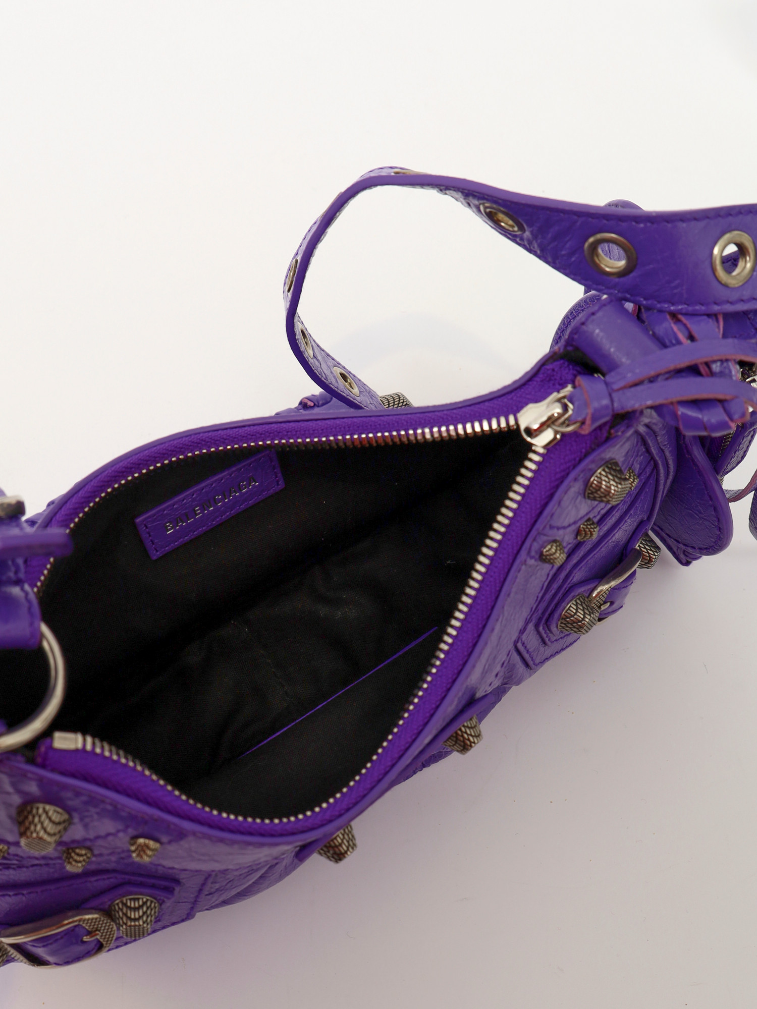 Balenciaga Le Cagole 9