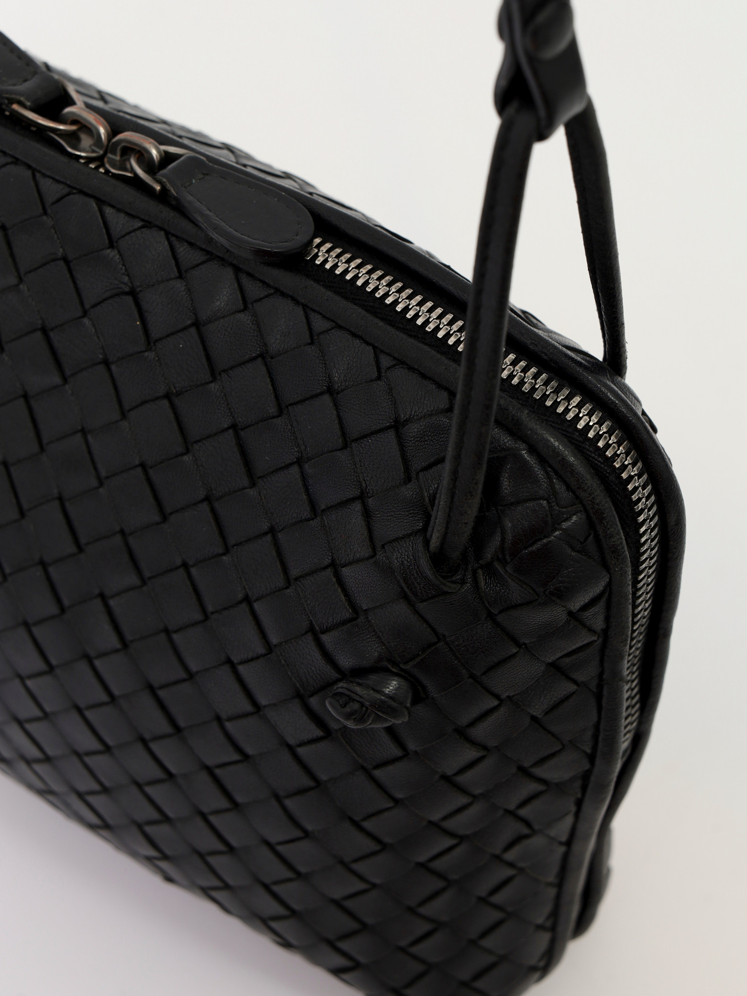 Bottega Veneta Leather Bag  7
