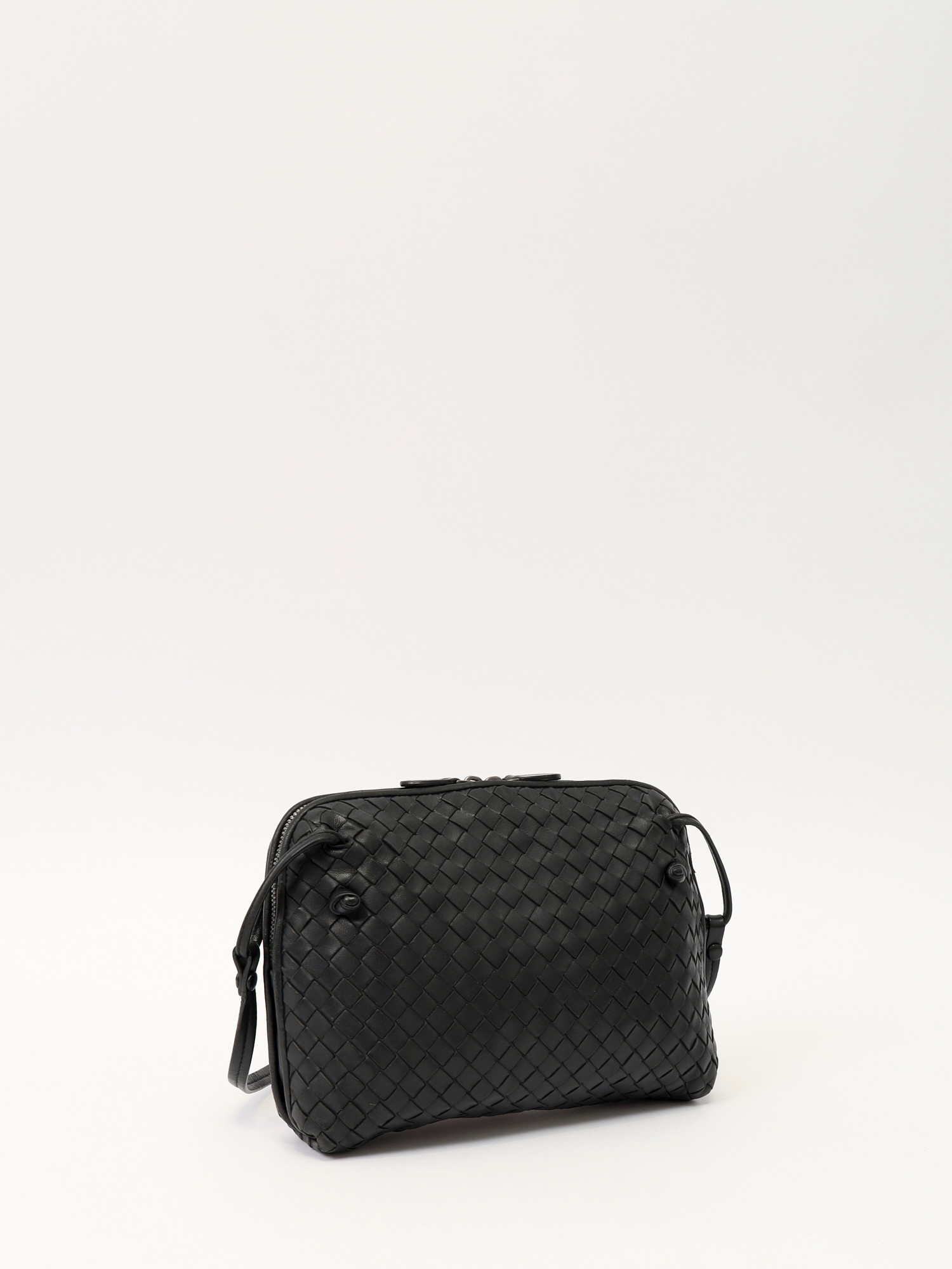 Bottega Veneta Leather Bag  2