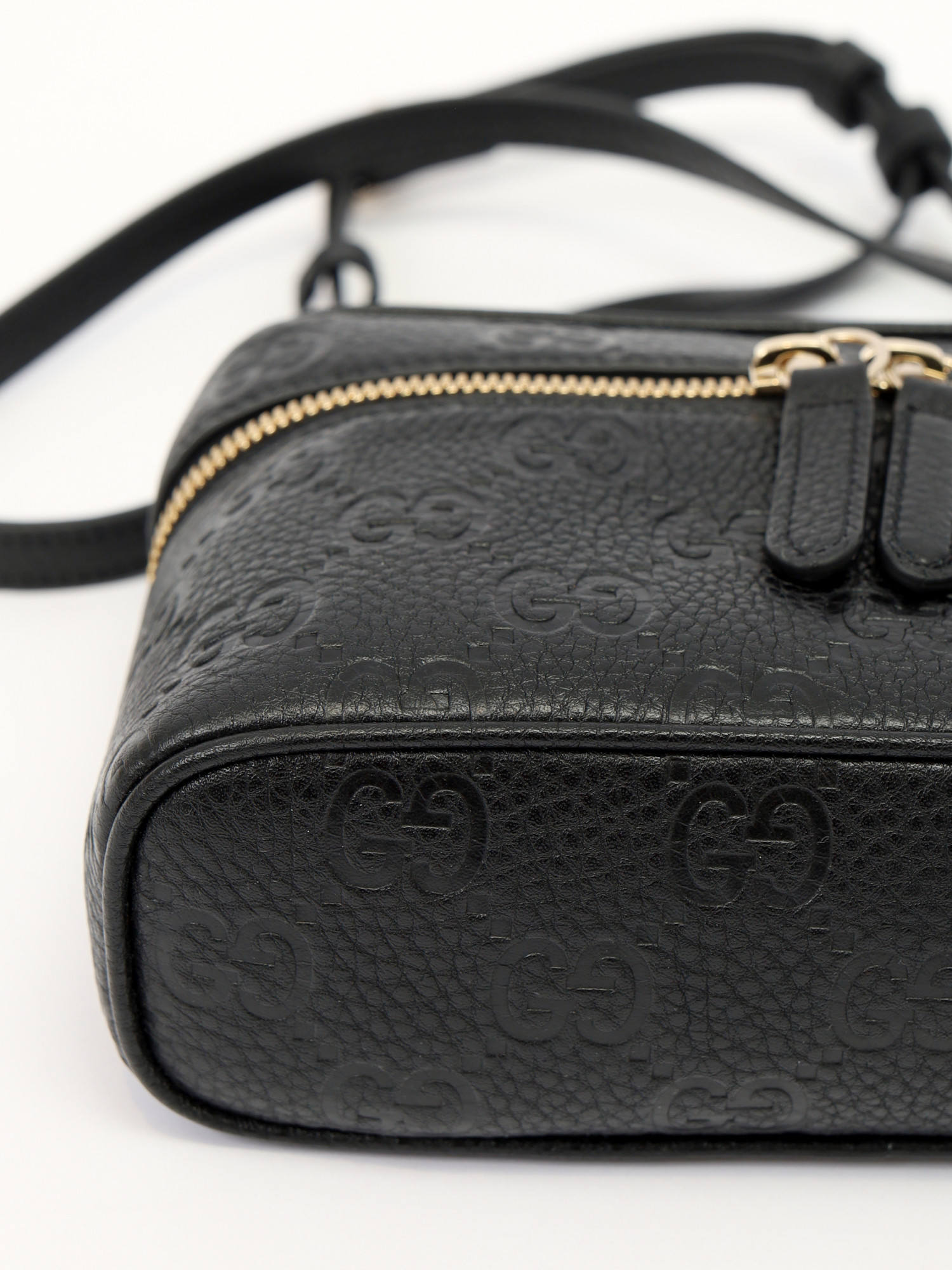 Сумки Gucci GG Emblem изображение #10