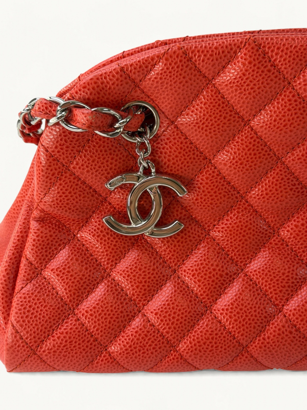 Сумки Chanel Mademoiselle изображение #8