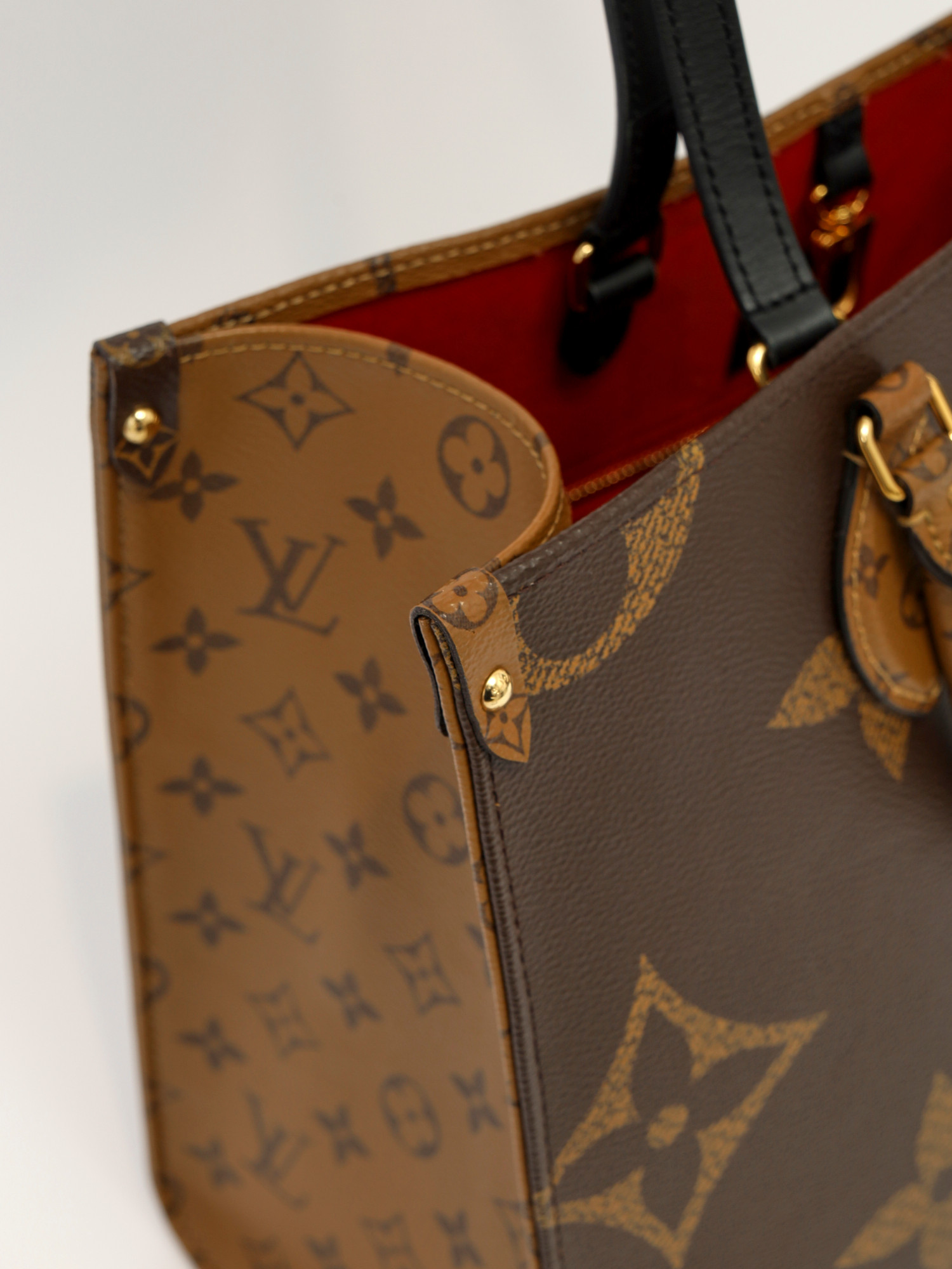 Louis Vuitton OnTheGo 5