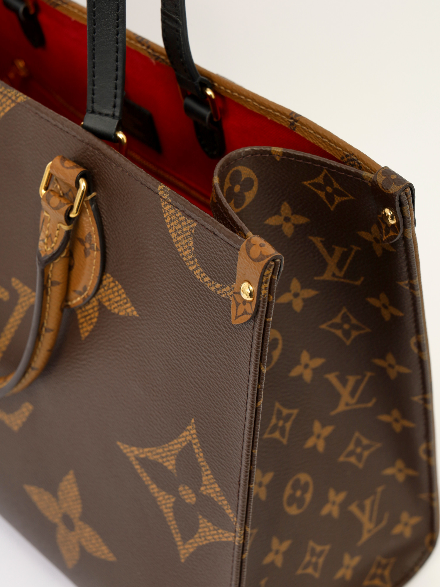 Louis Vuitton OnTheGo 6