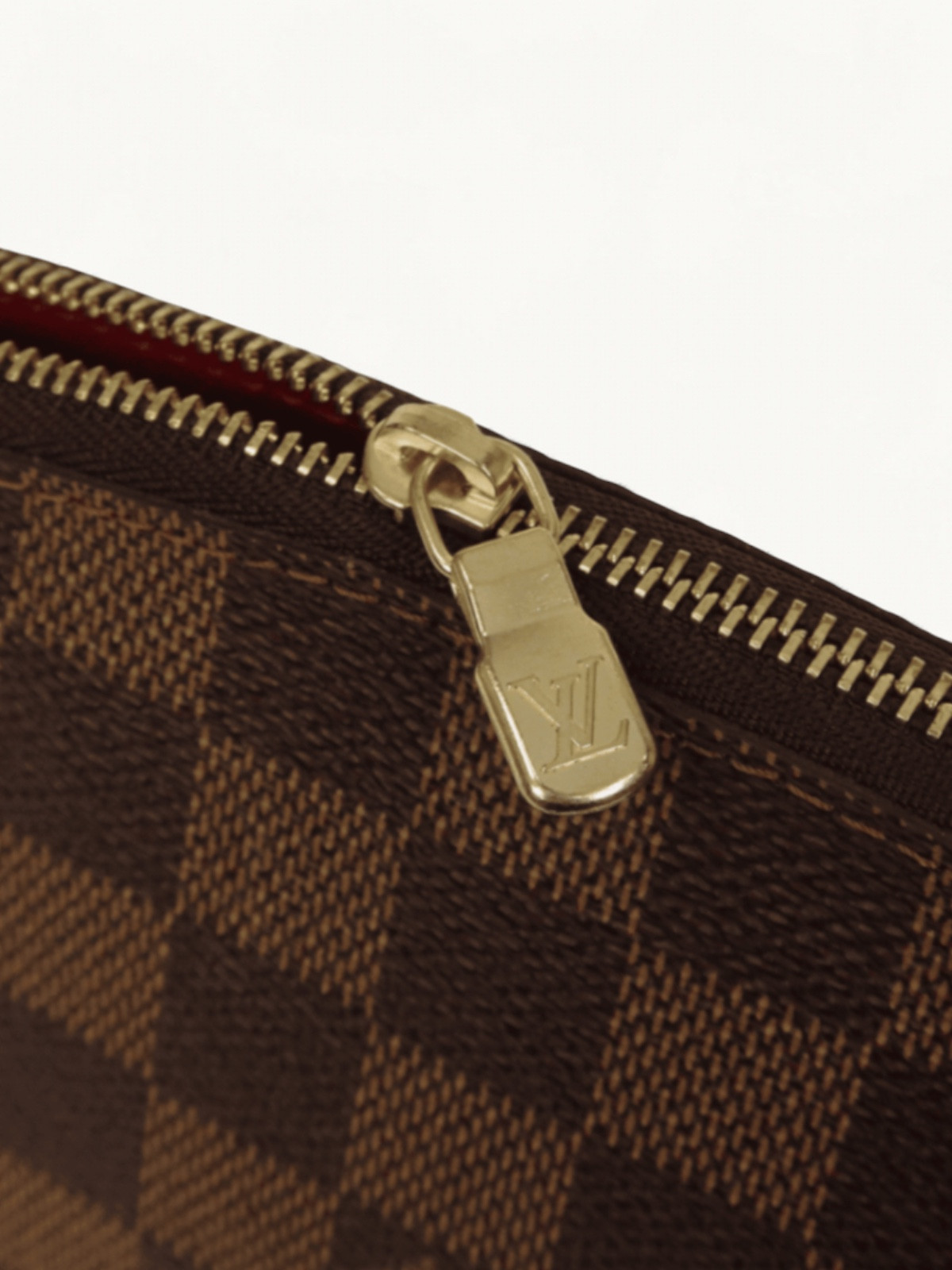 Louis Vuitton Case 3